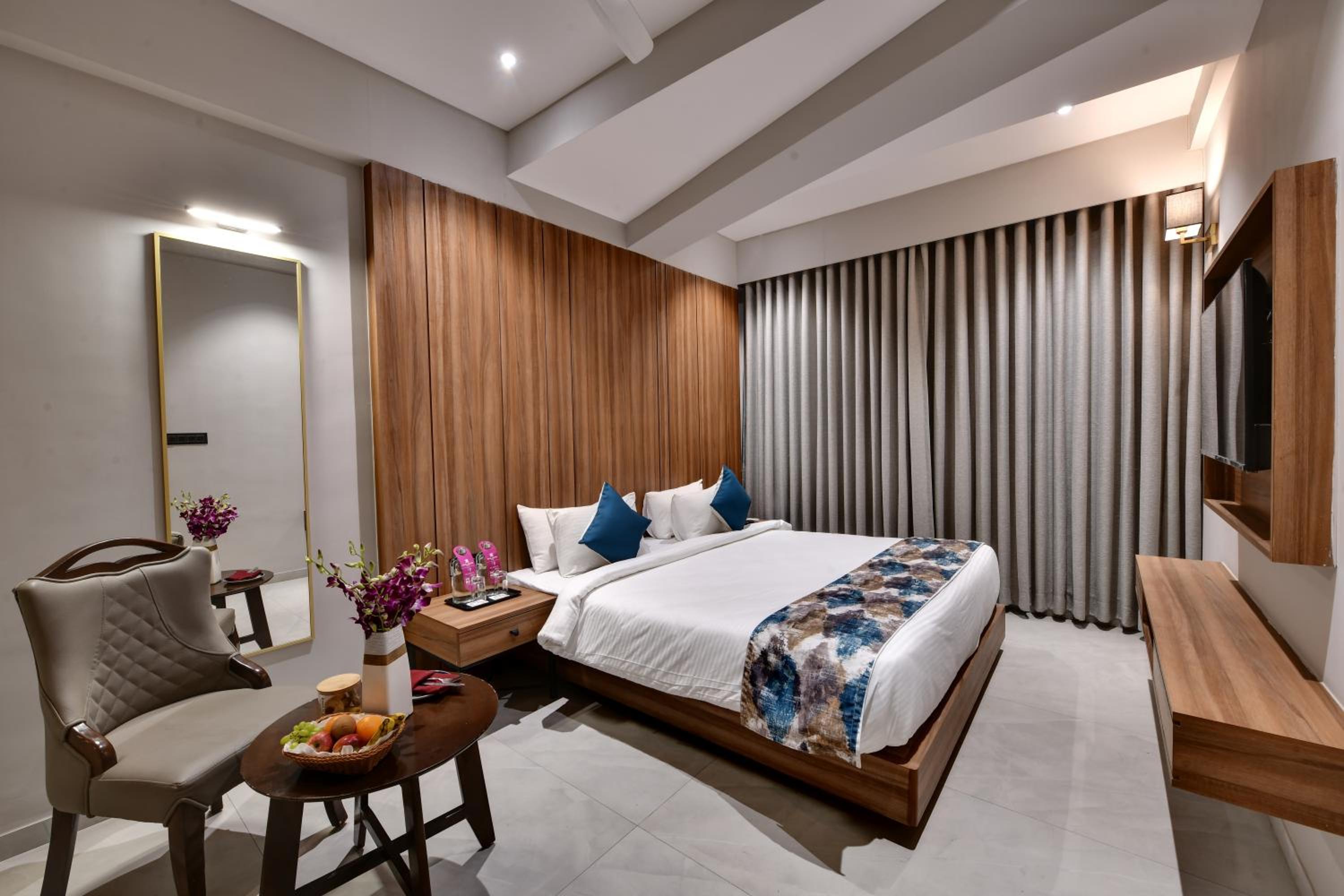 Regenta Inn Motikhavdi Jamnagar