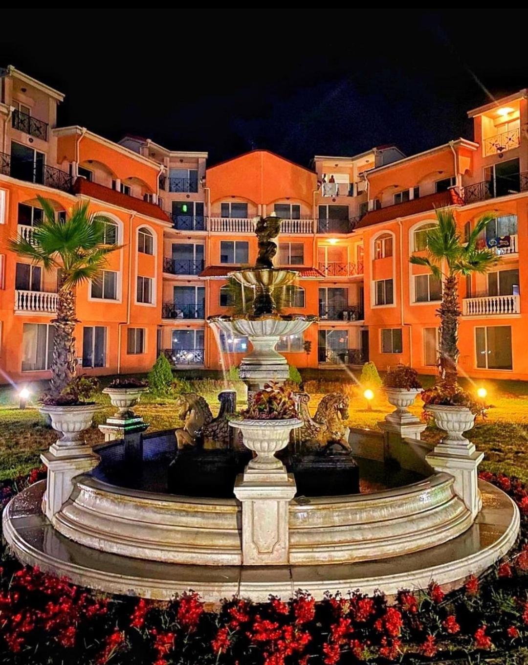 Golden Hacienda