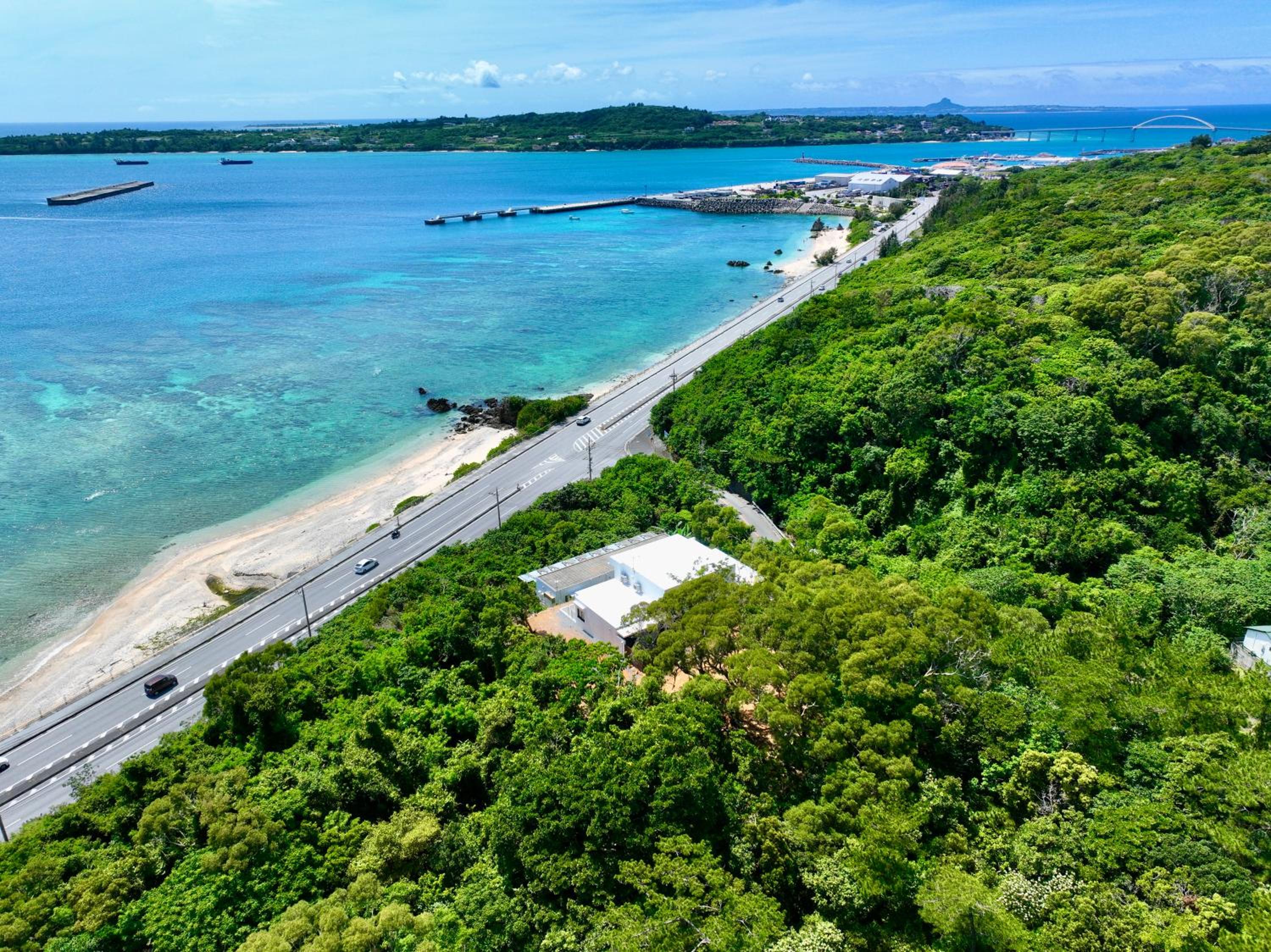 Bella Vista - penthouse view 5