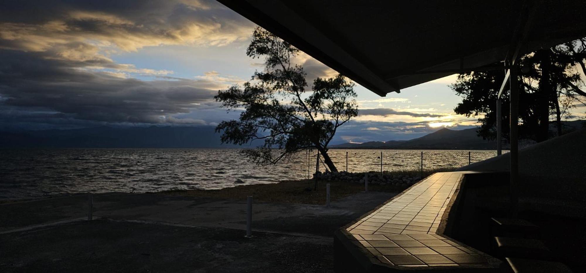 Villa Laguna -house by the beach view 4