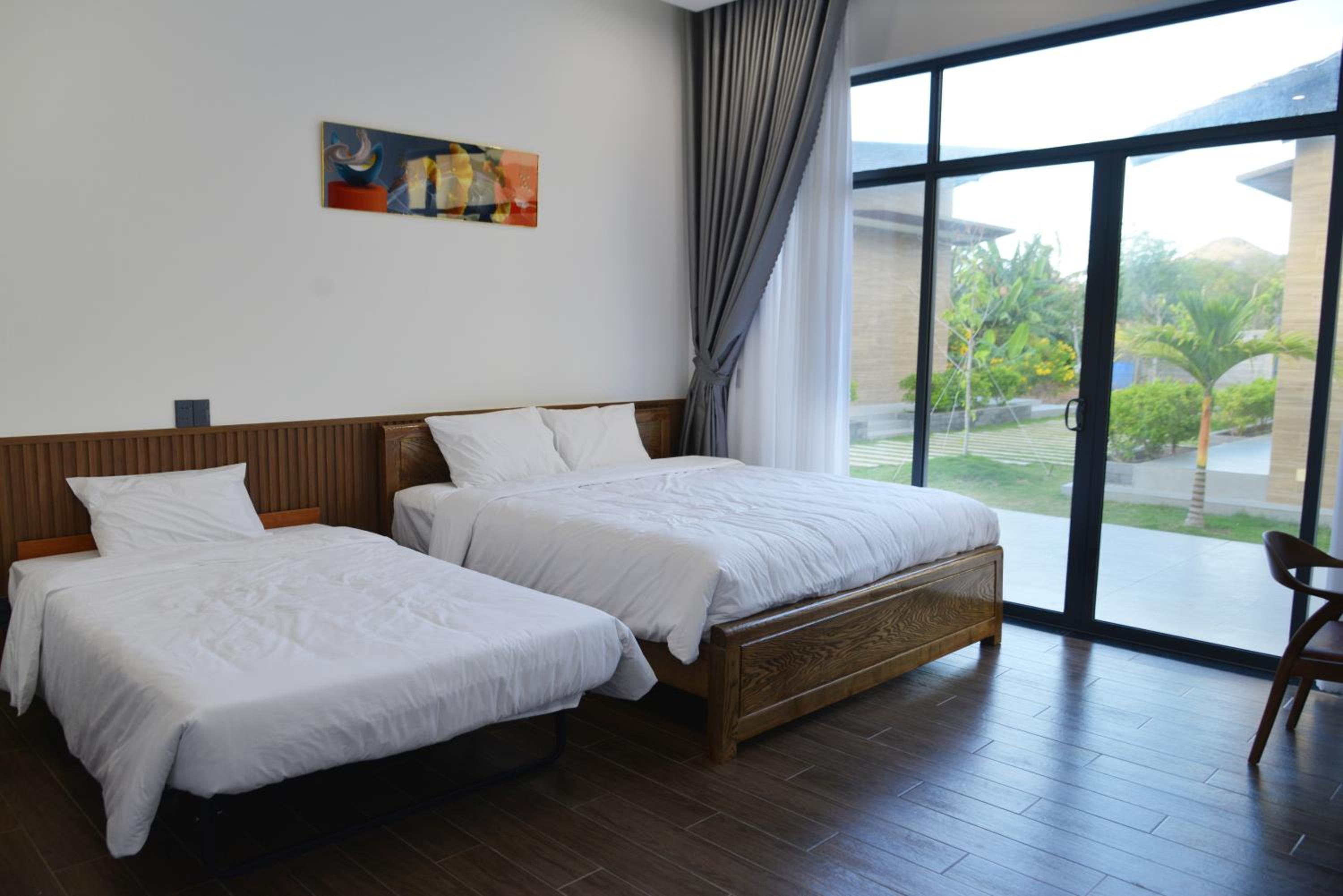 Parkview Villa Long Hai view 4