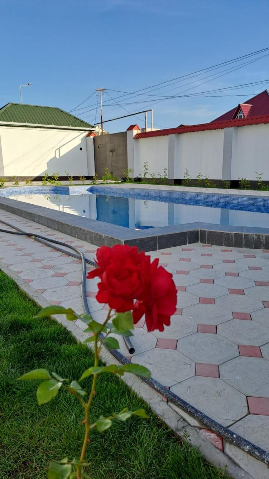 Red villa Gabala