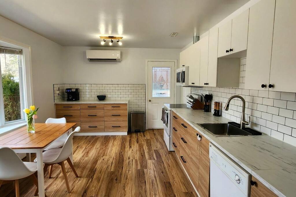 Saint John Vacations - Randolph Island! Minutes to the beach! - Property Image 2