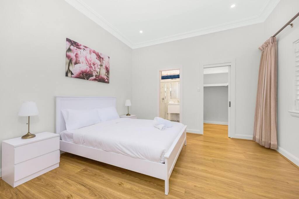 Elegant Cozy House in Chatswood, Maxi 10 People