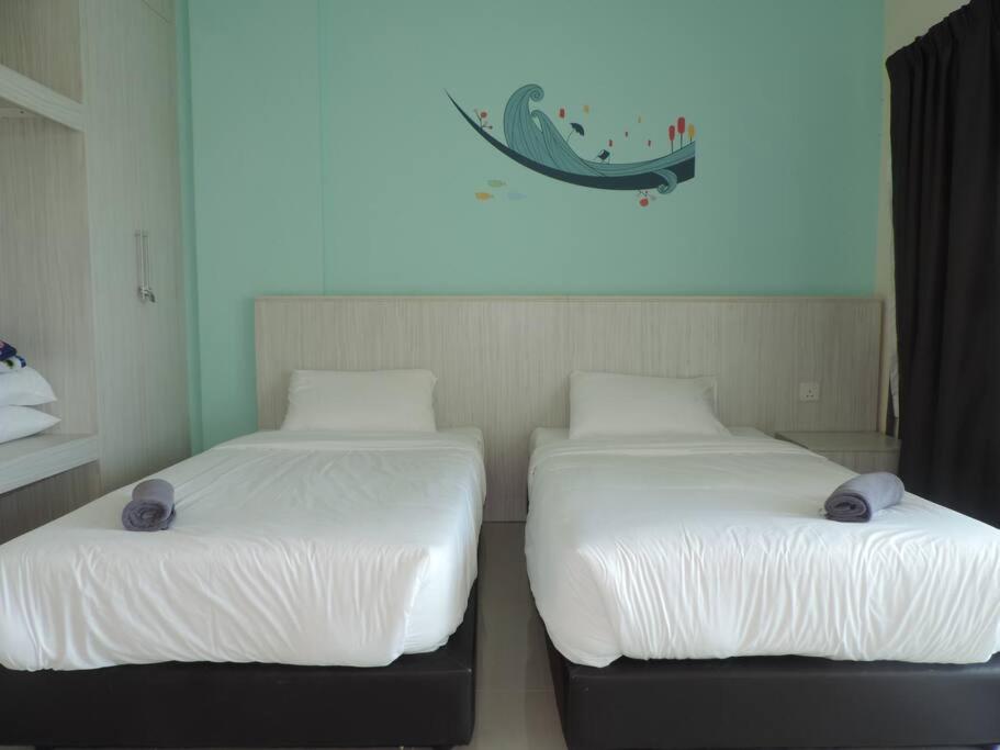 Marina Island Seaview Homestay