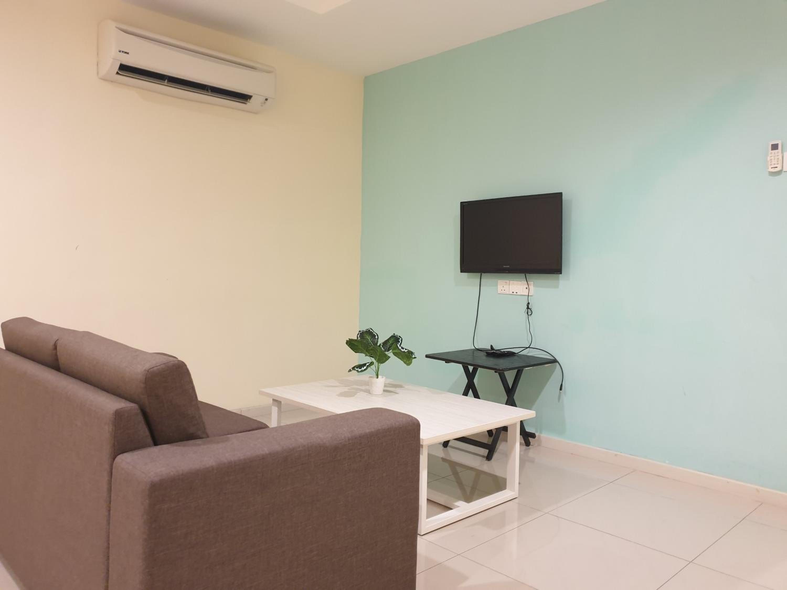 Marina Island Seaview Homestay