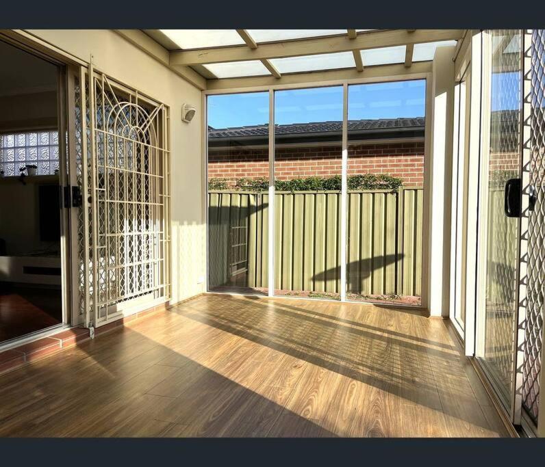 Cozy 4-Bedroom Family House in Central Chatswood
