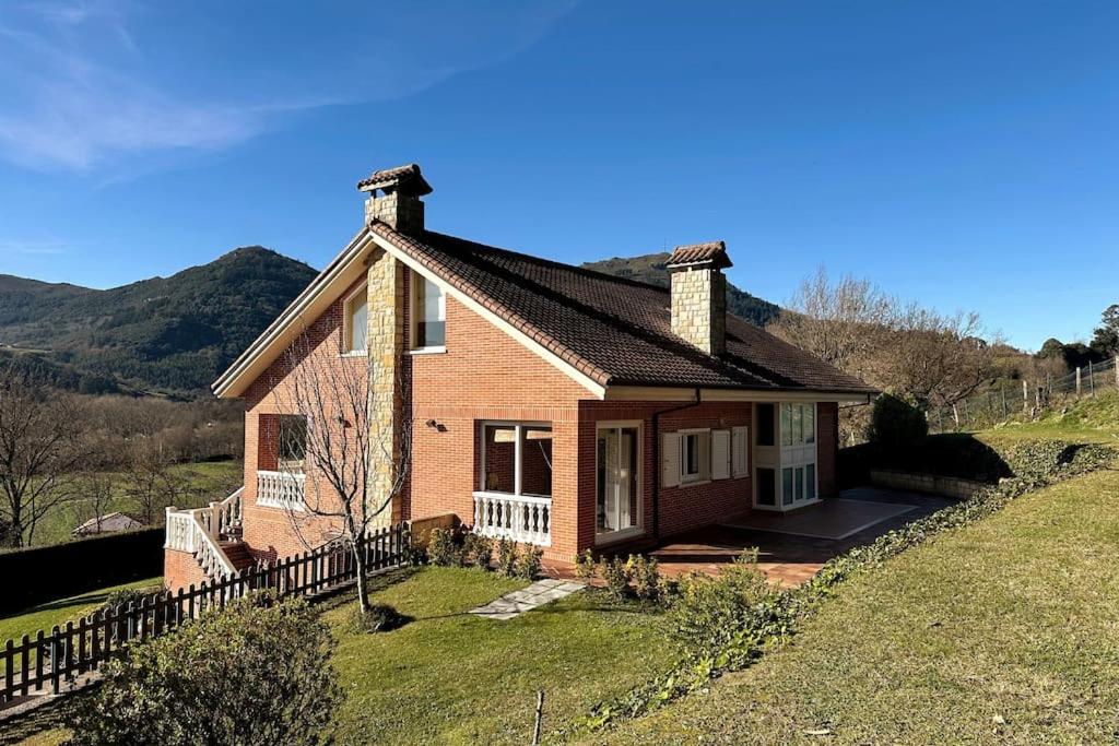 Fantástica Casa en Ampuero