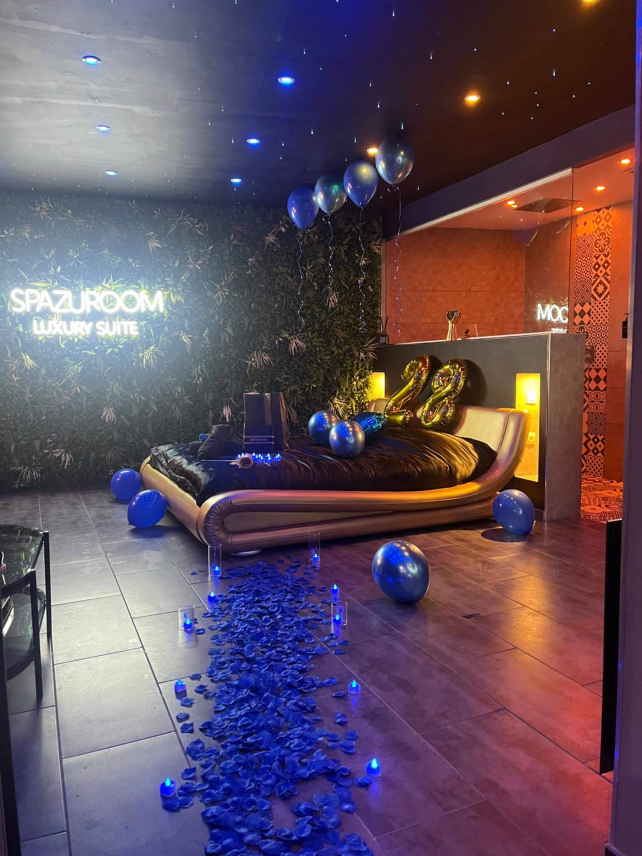 Spazuroom Luxury Suite