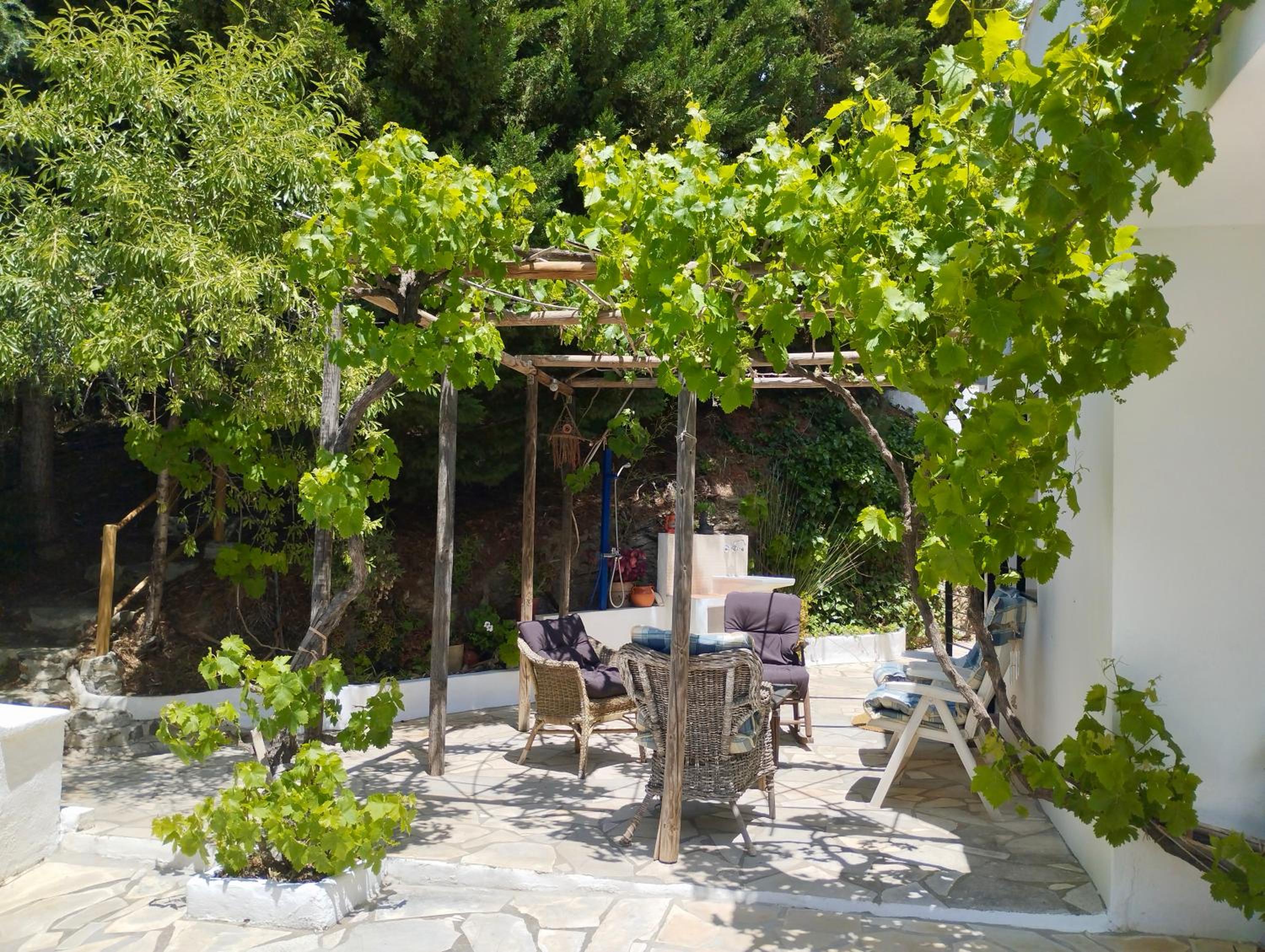 Casa Jardín Natural Sedella