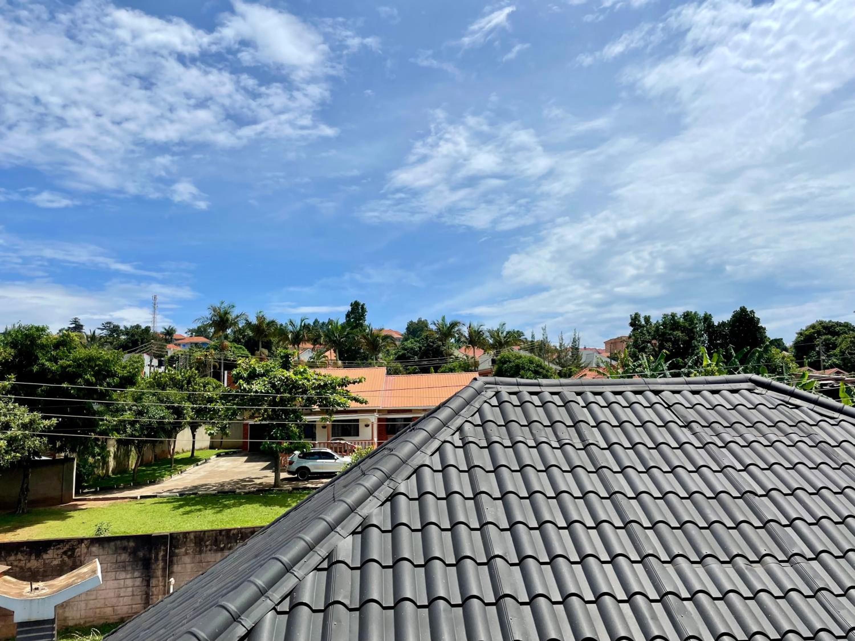 K Kitende Apartments
