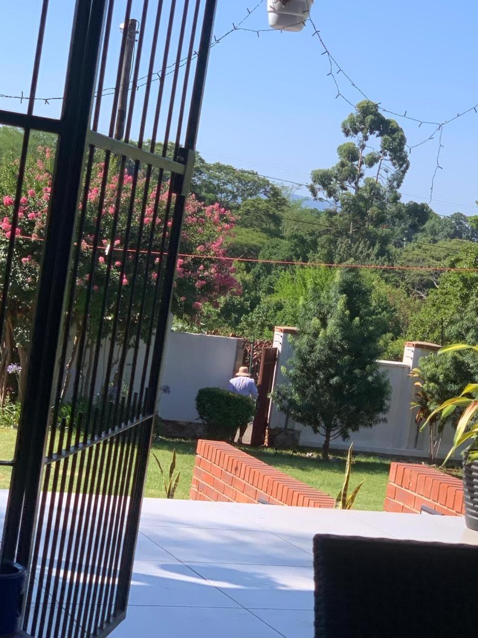 Victoria guest house Nyumbani