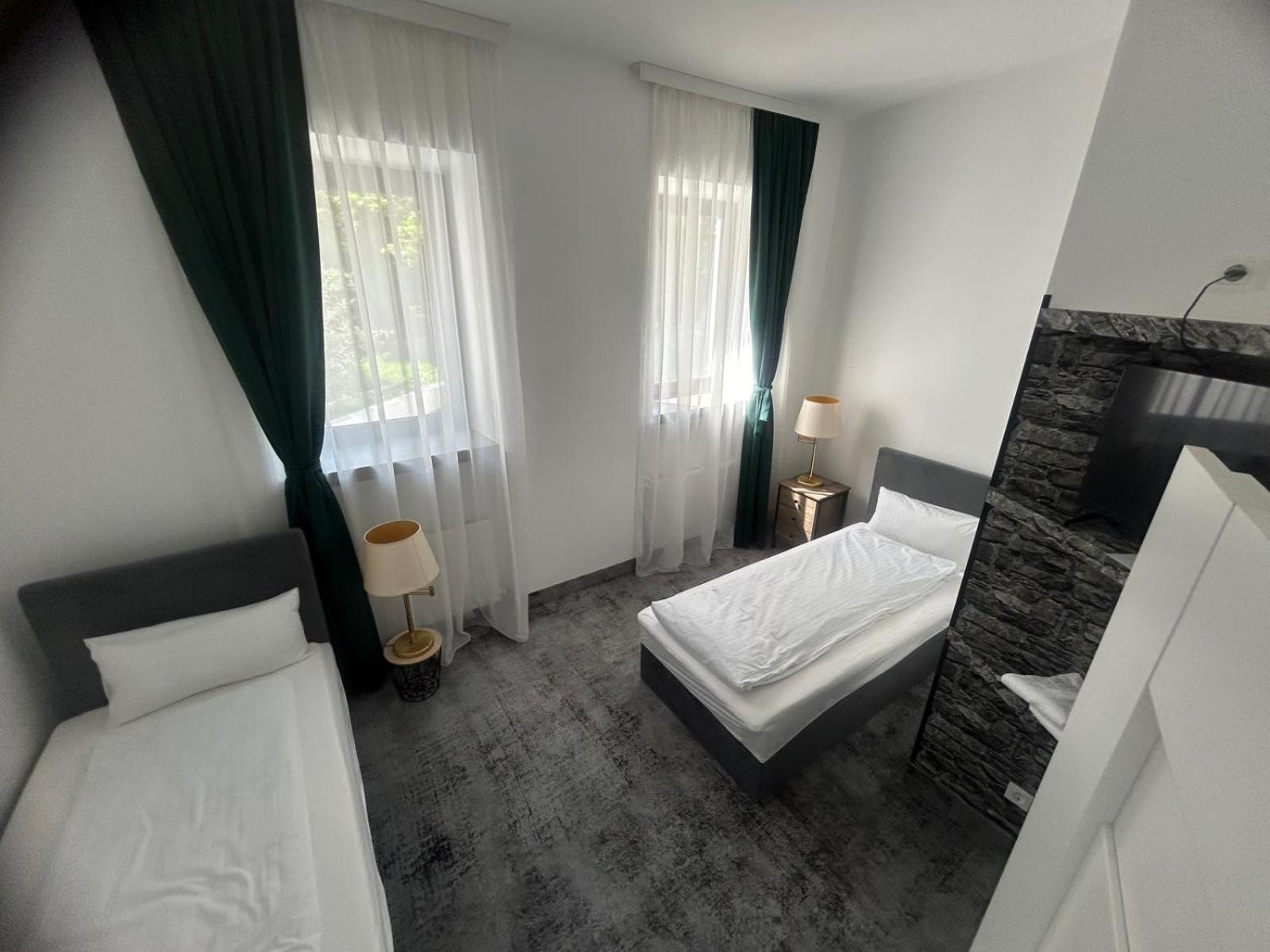 Weißes Haus en Plauen — hotel room