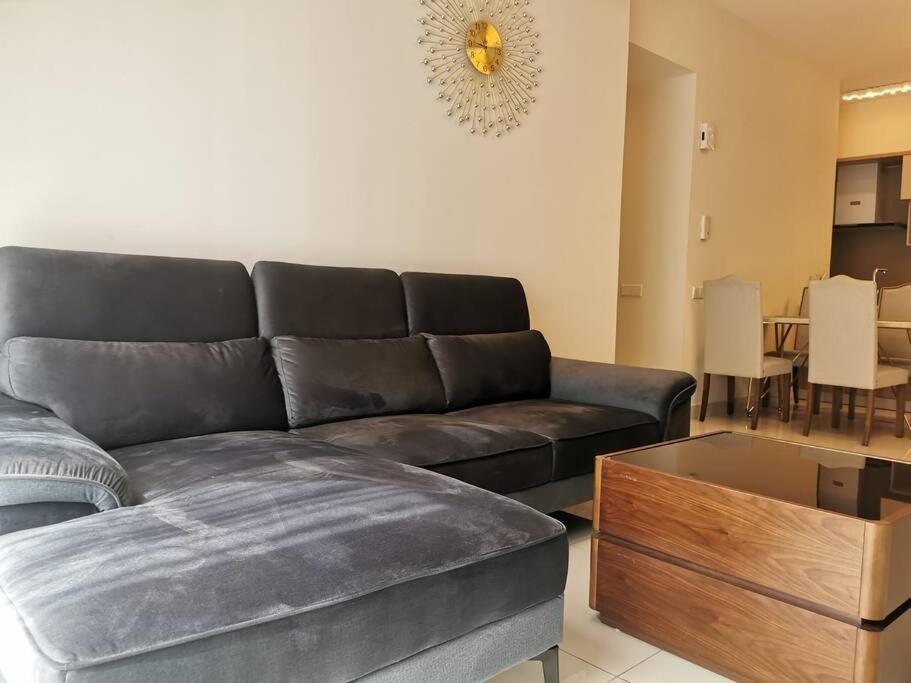 Cardiff 3 BedRoom Millerz Square, MidValley