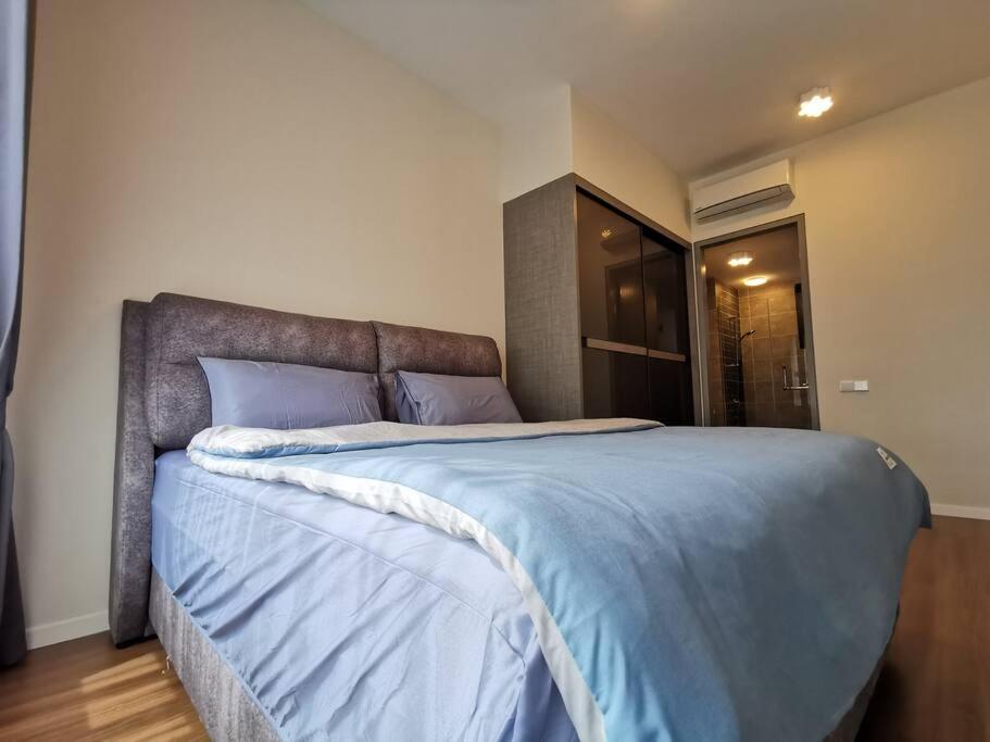 Cardiff 3 BedRoom Millerz Square, MidValley