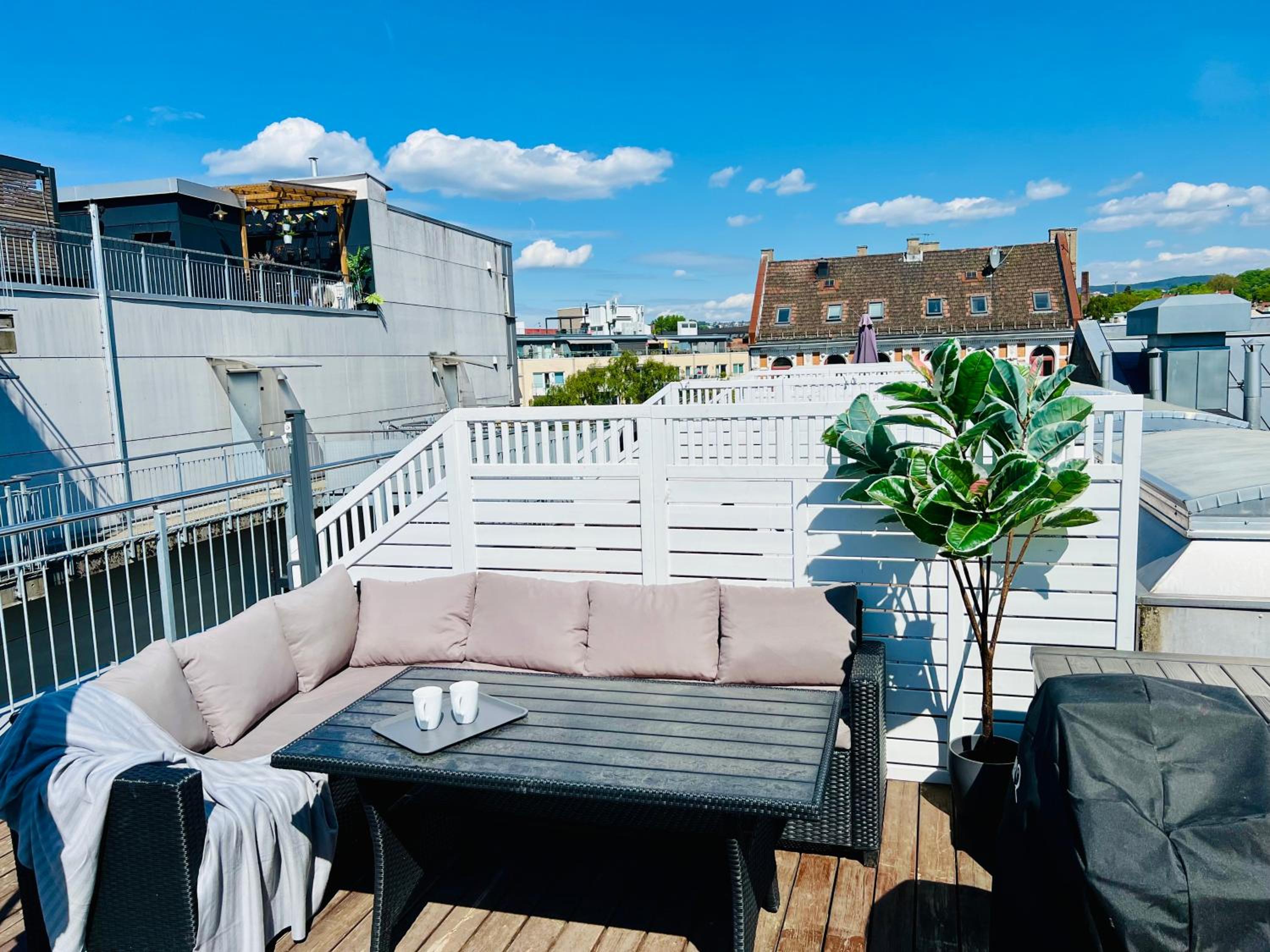 Ultracentral duplex with private rooftop terrace