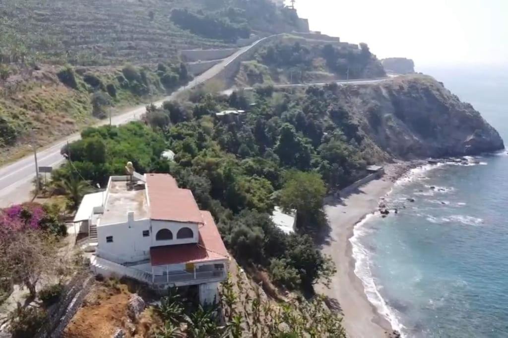 Uğrak Home