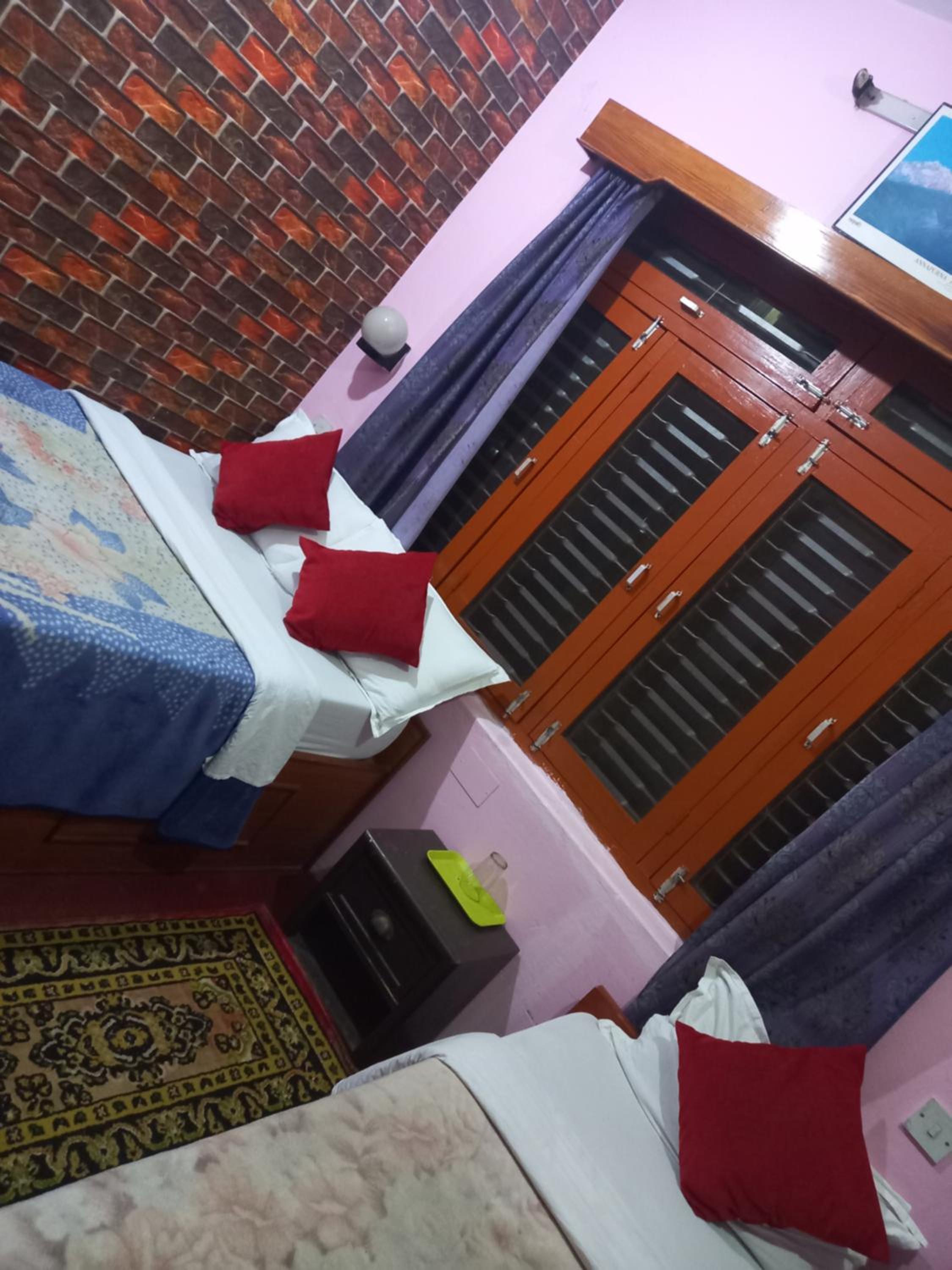 Galaxy Inn Guest House