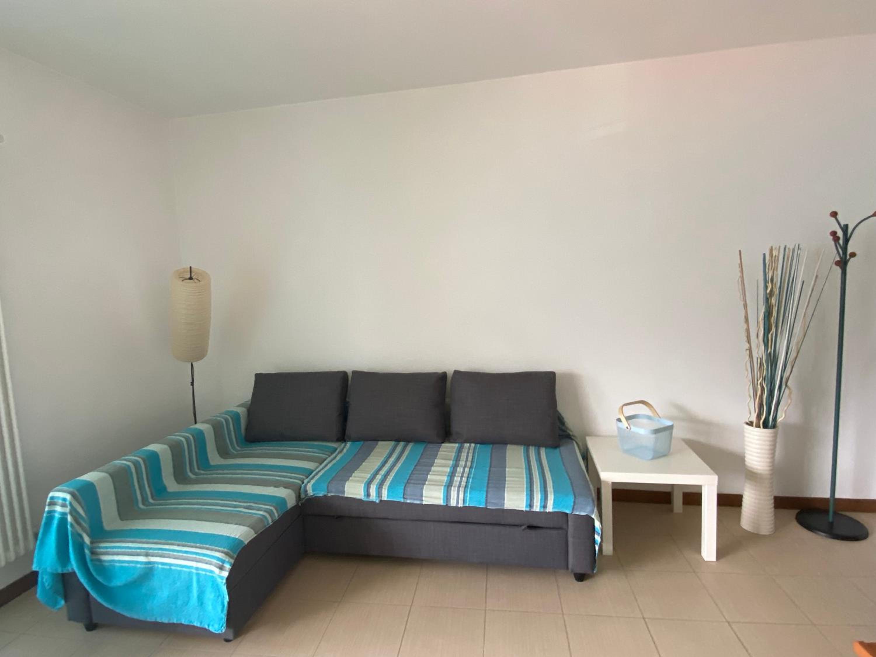 Appartamento vista lago Sant'Andrea view 5