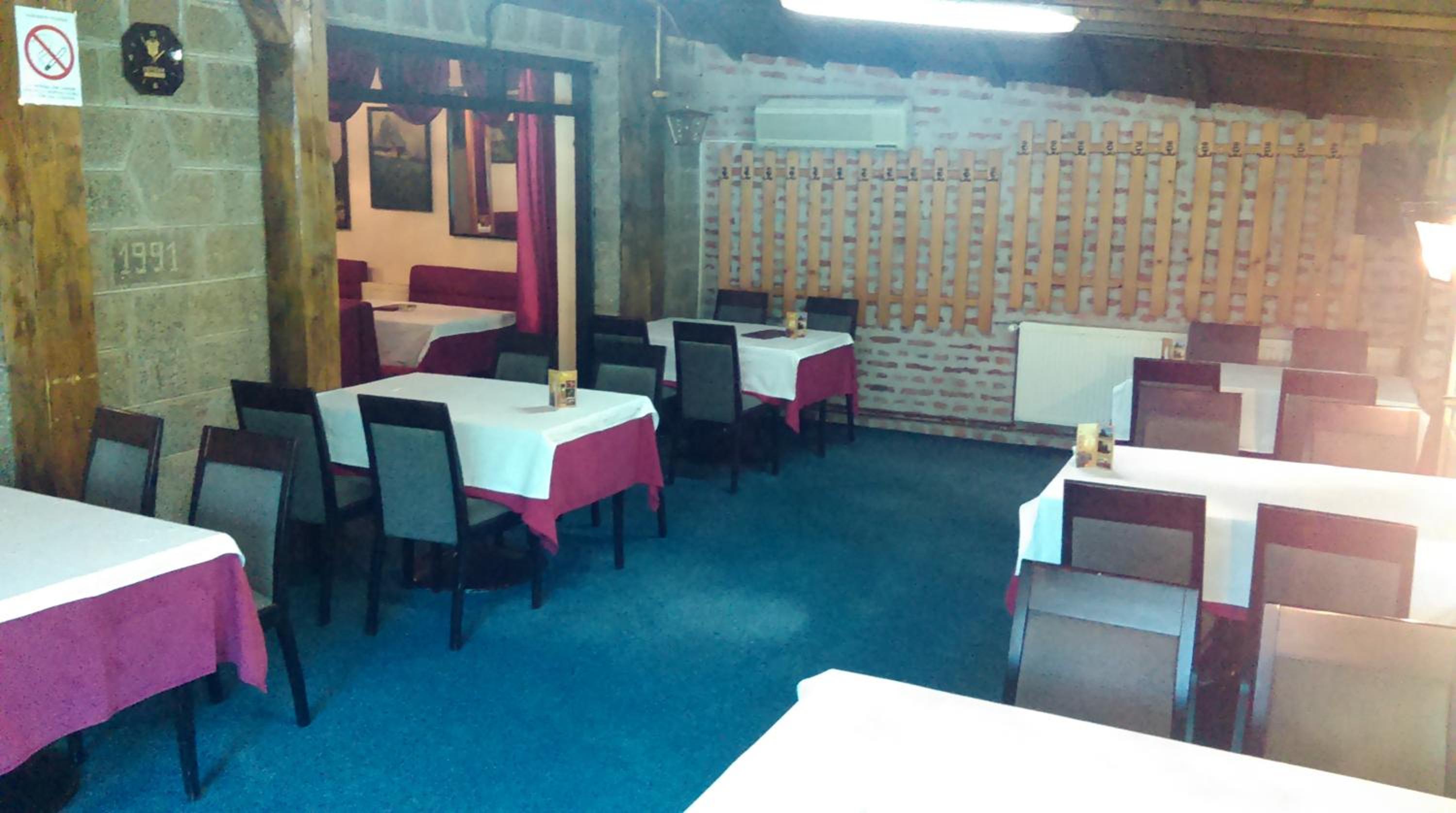 Bed & Breakfast Karavan view 3