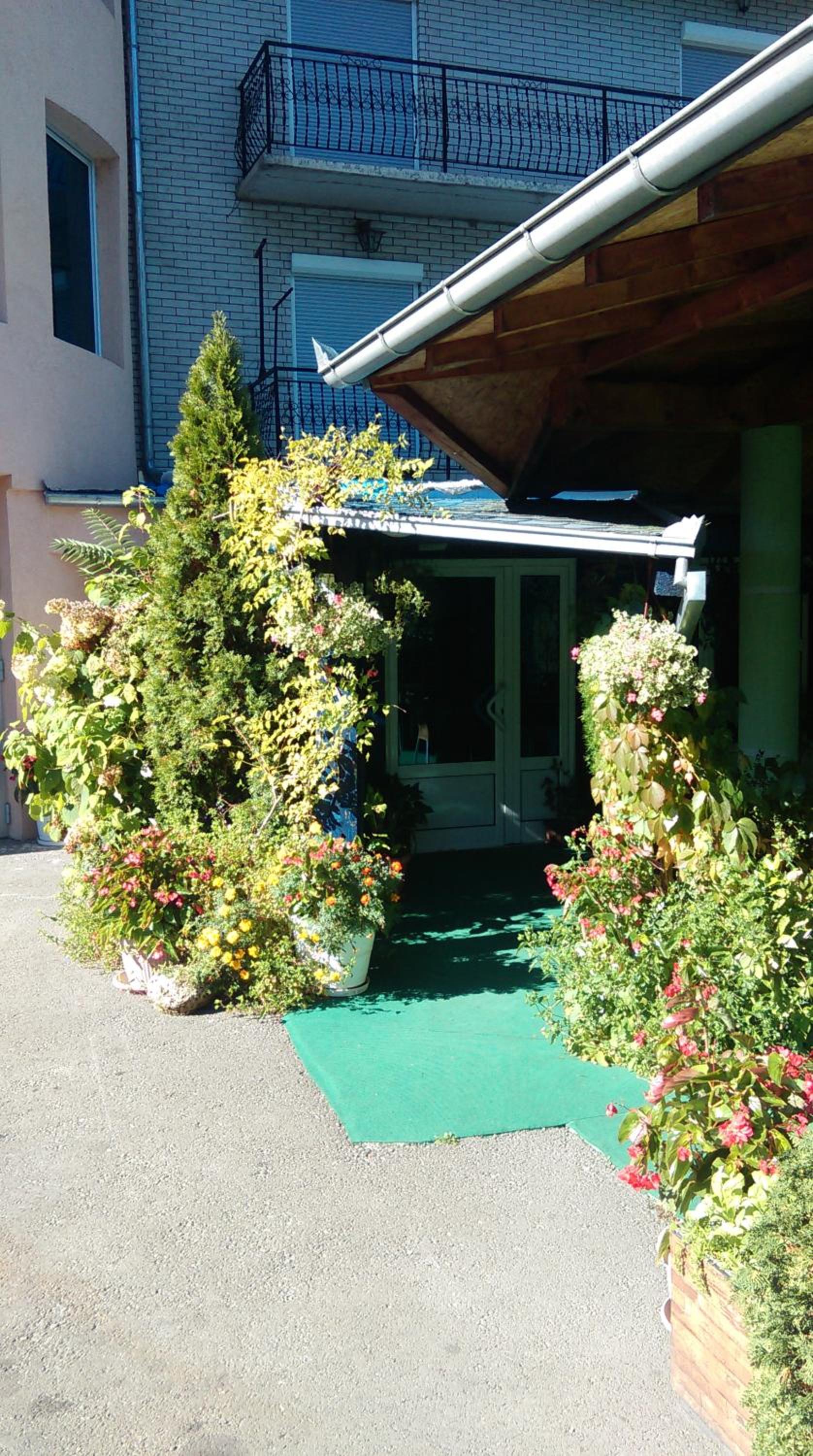 Photo 18