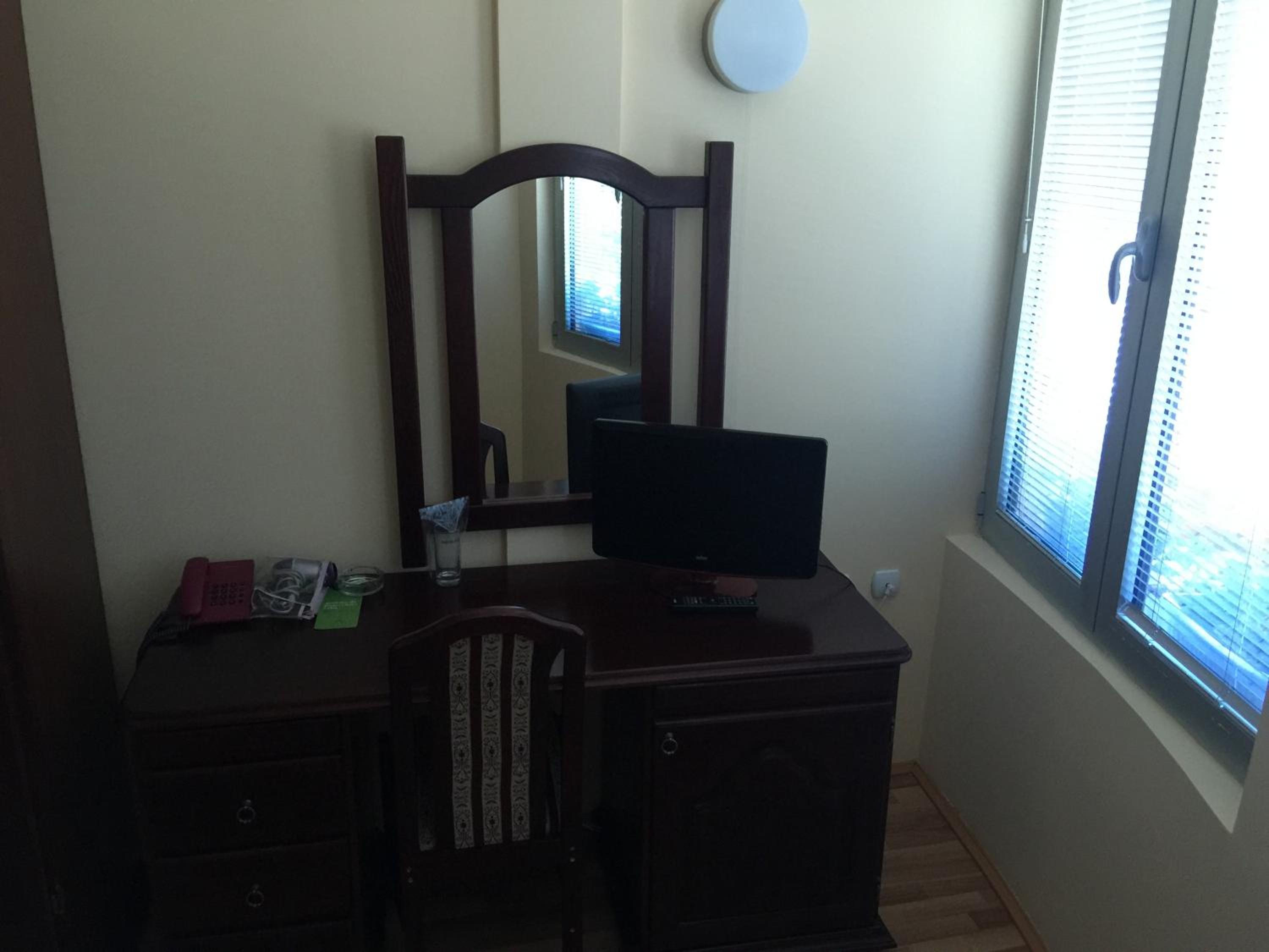 Photo 43