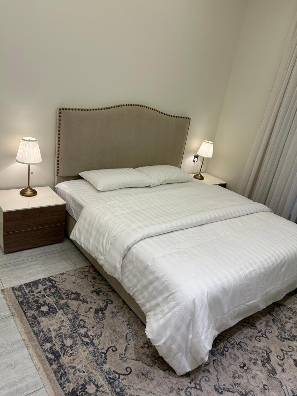 Smart luxury apartment 3bedrooms