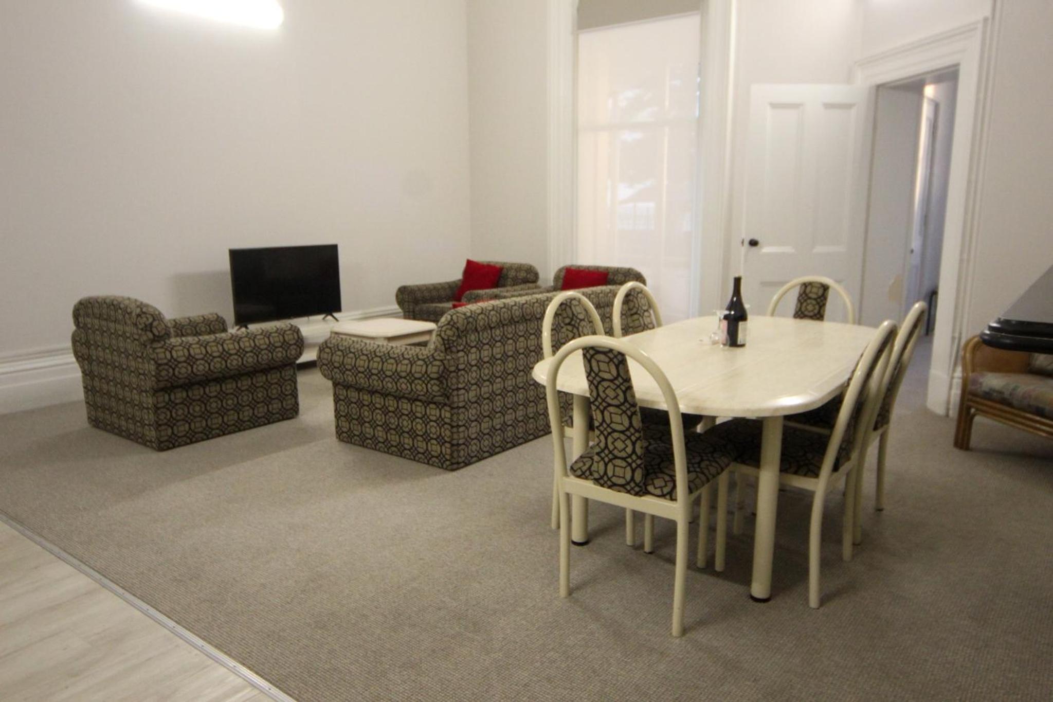 Seafield Tower Glenelg Apartment No 1