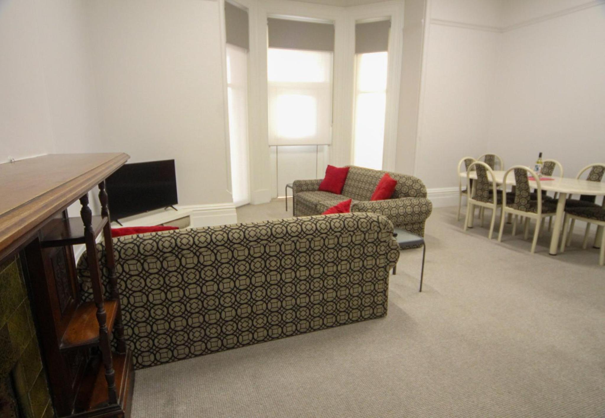 Seafield Tower Glenelg Apartment No 2