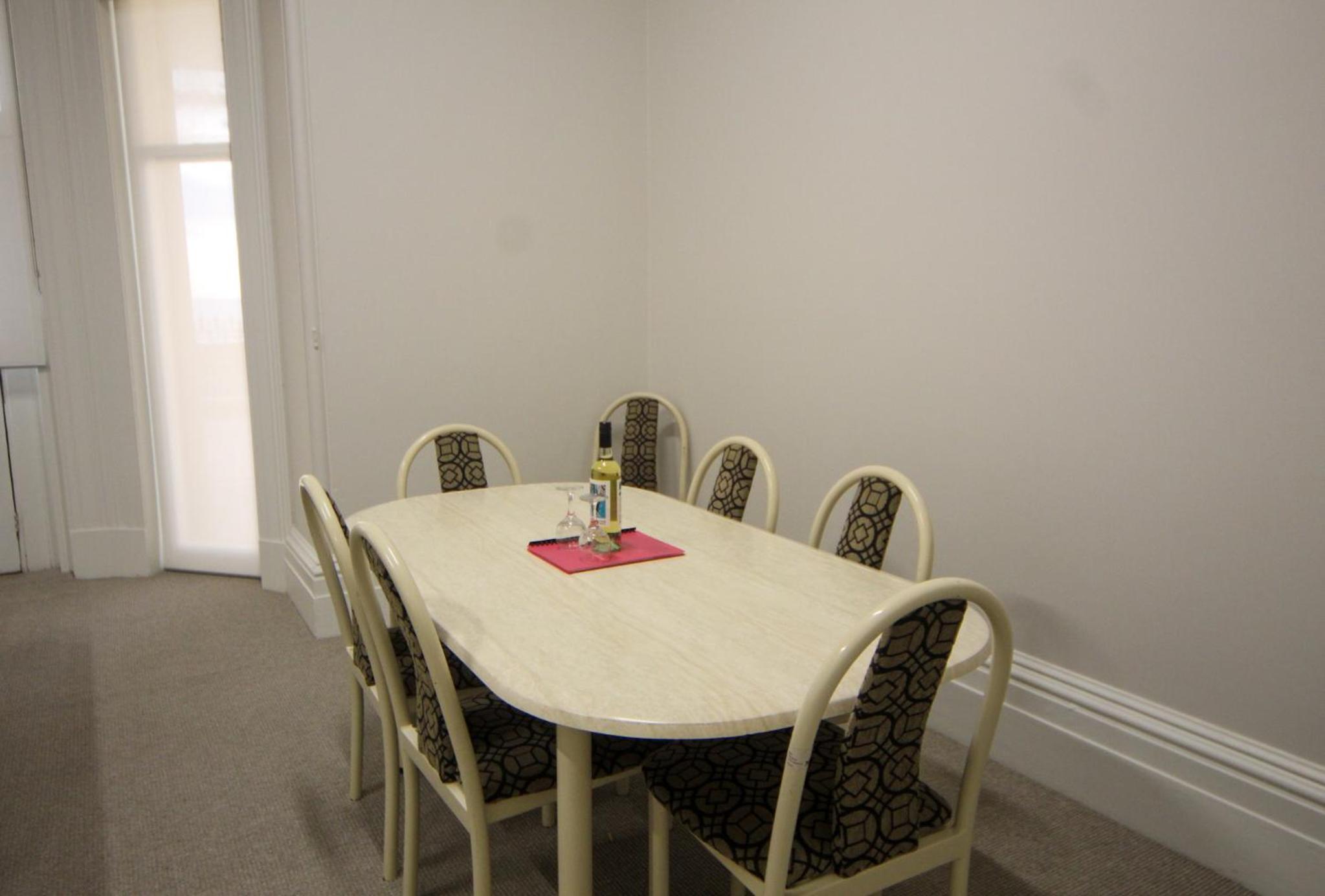 Seafield Tower Glenelg Apartment No 2