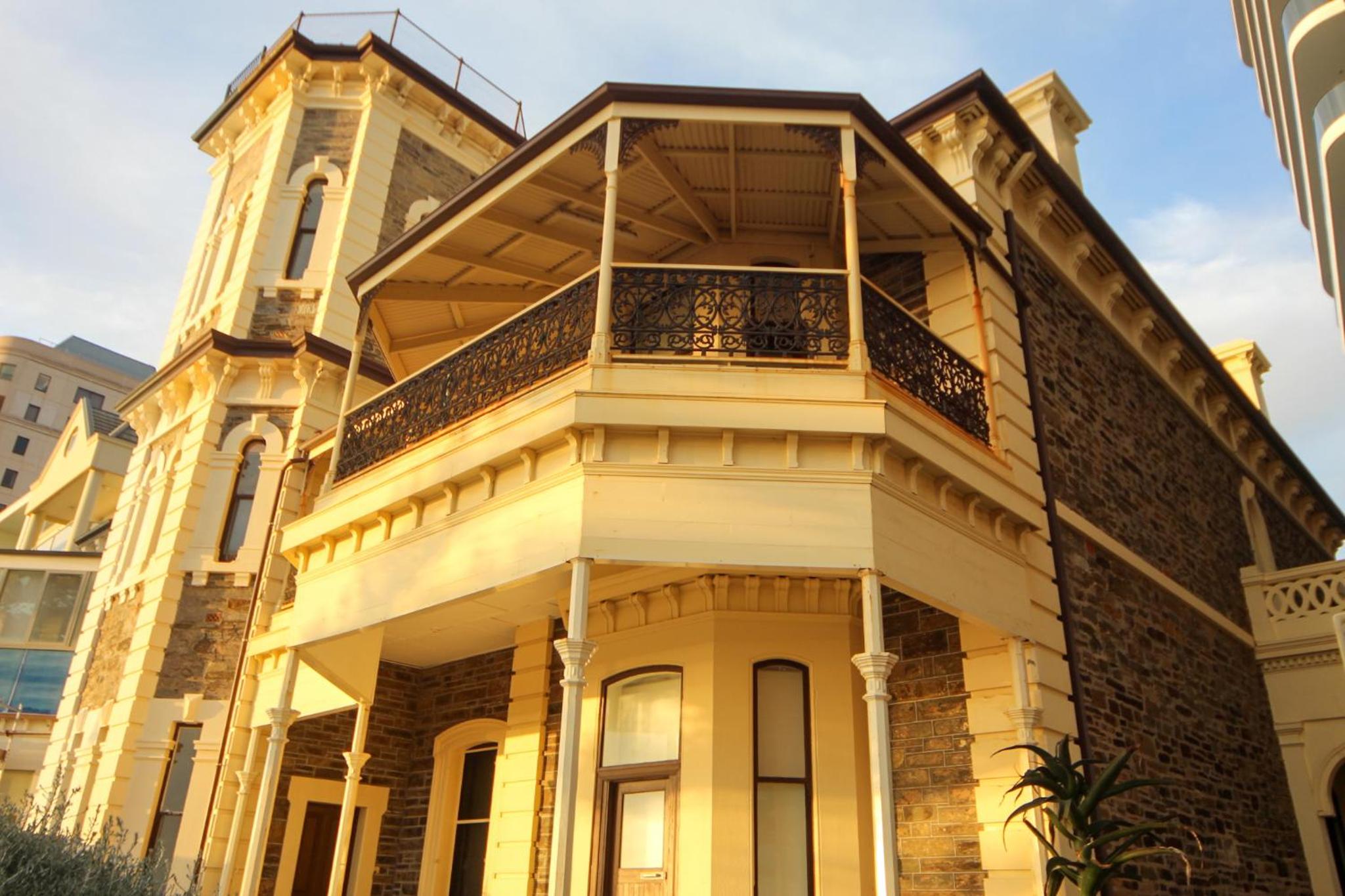 Seafield Tower Glenelg Apartment No 2