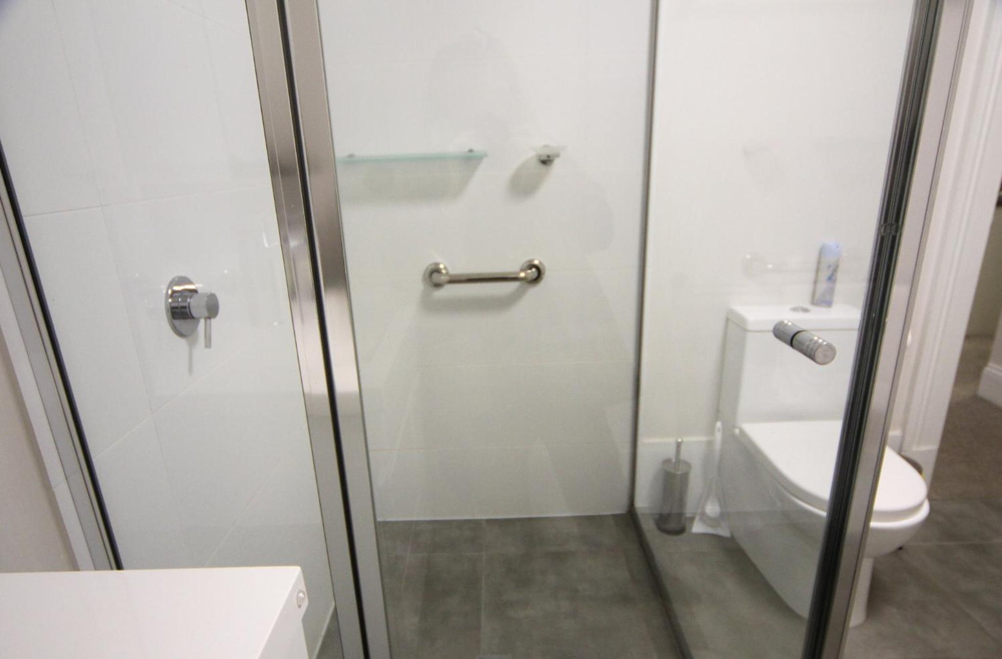Seafield Tower Glenelg Apartment No 2