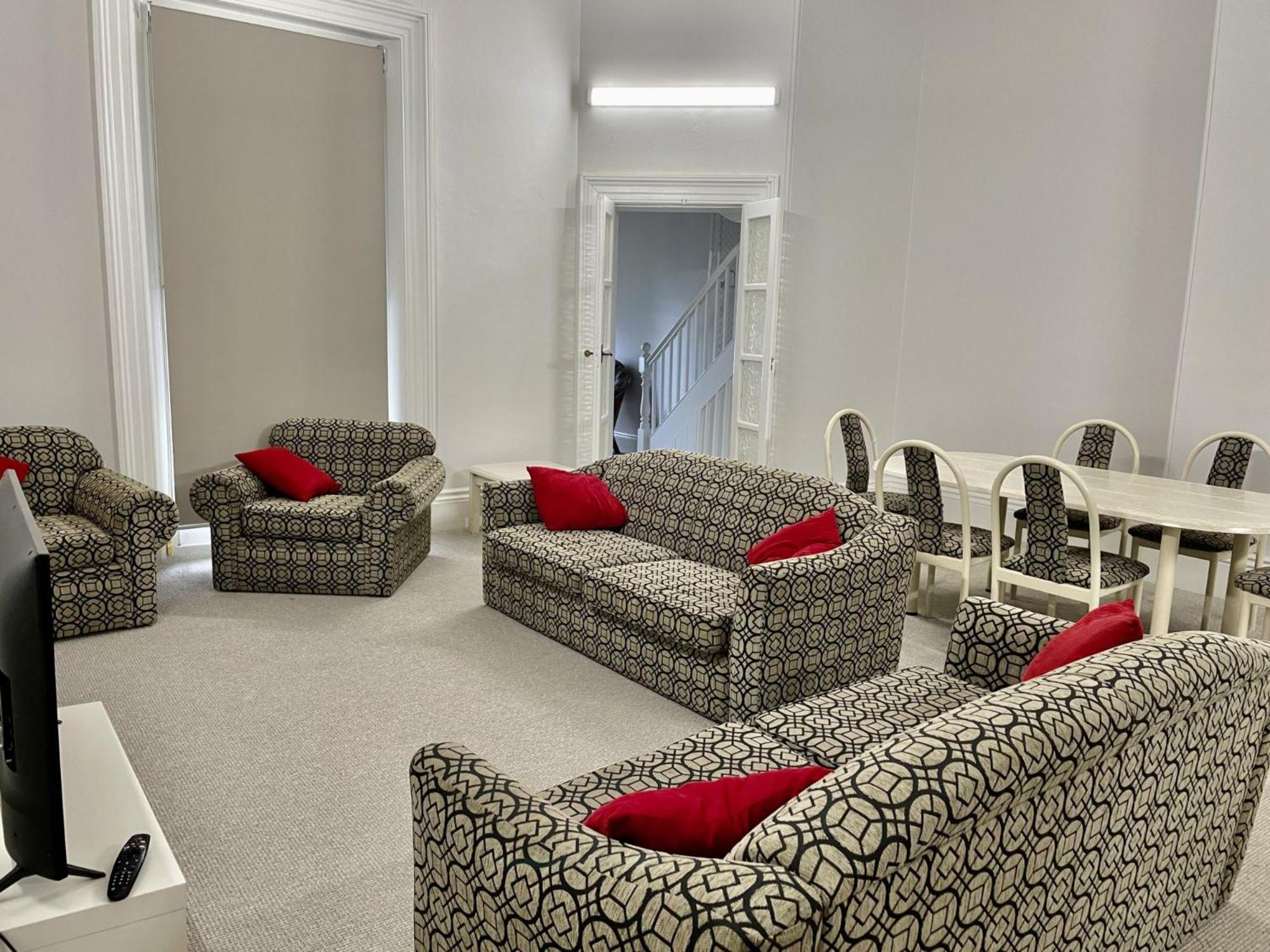 Seafield Tower Glenelg Apartment No 5