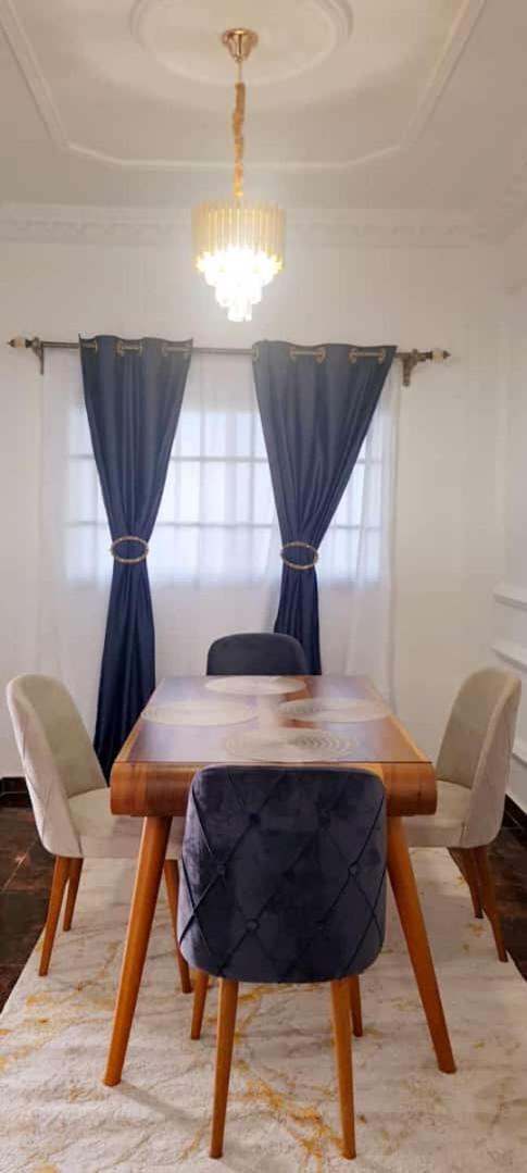 ROCK CASTLE FURNISHED APARTMENTS