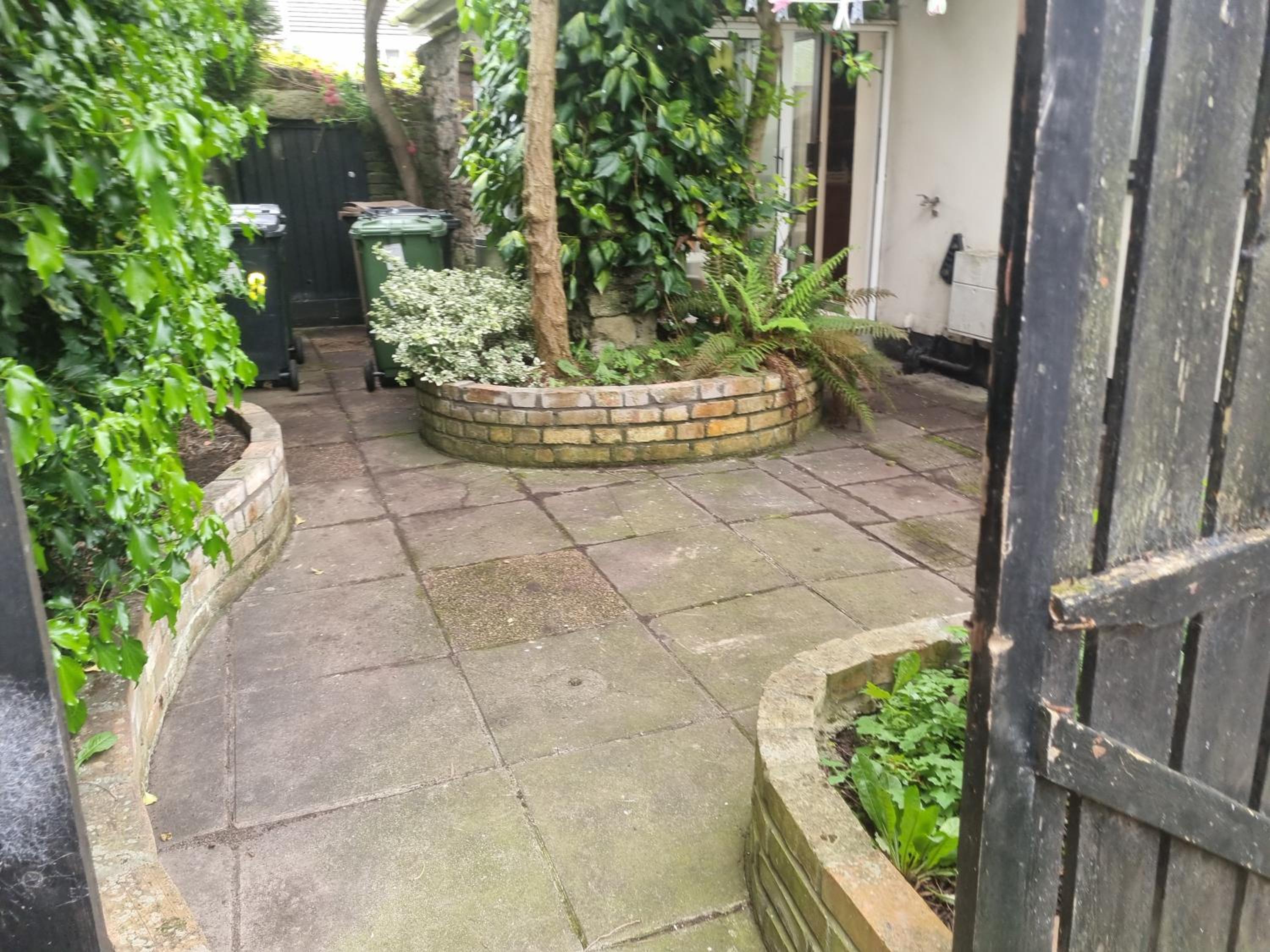 Estate Cottage