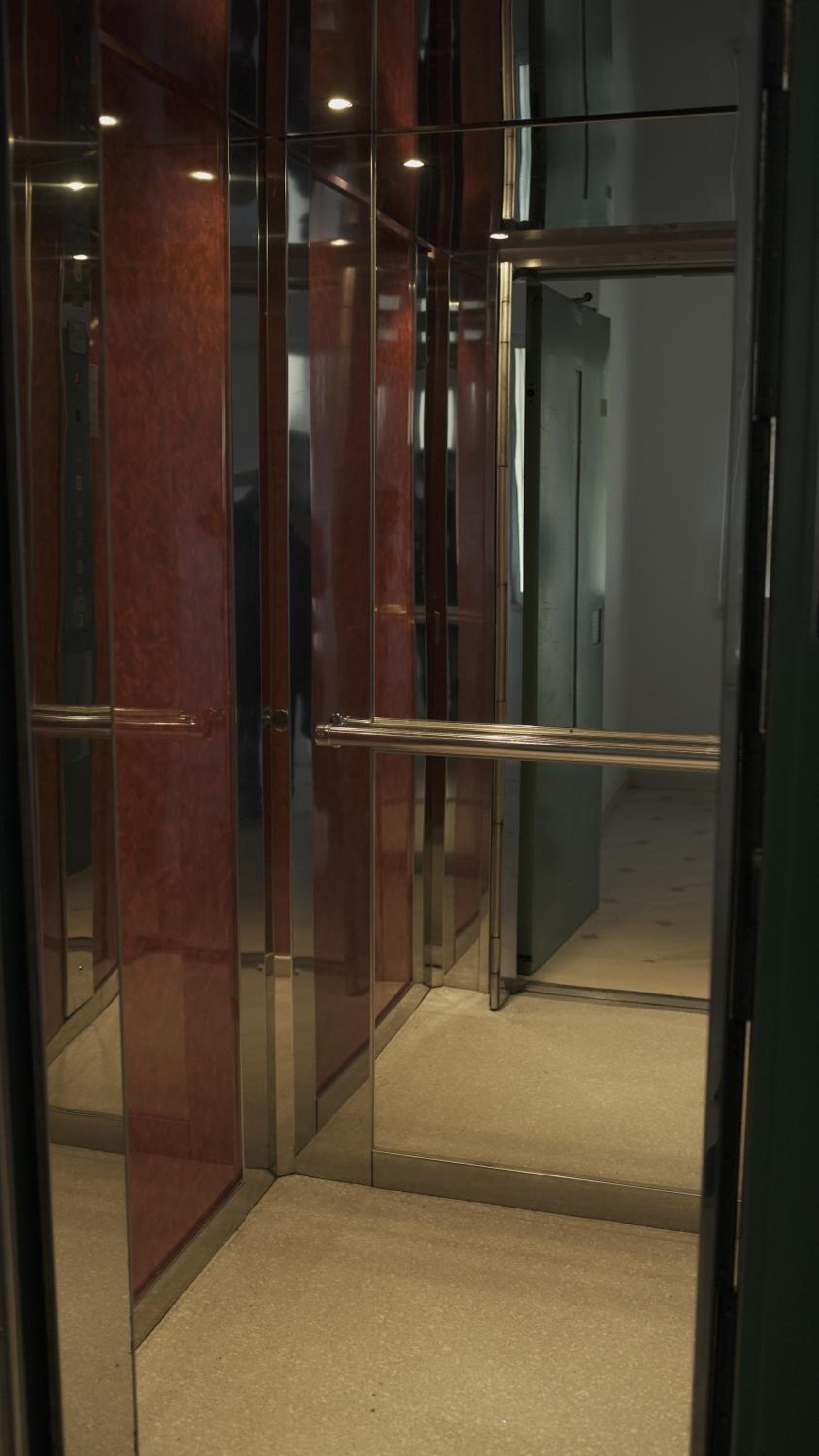 Orfeas apartment