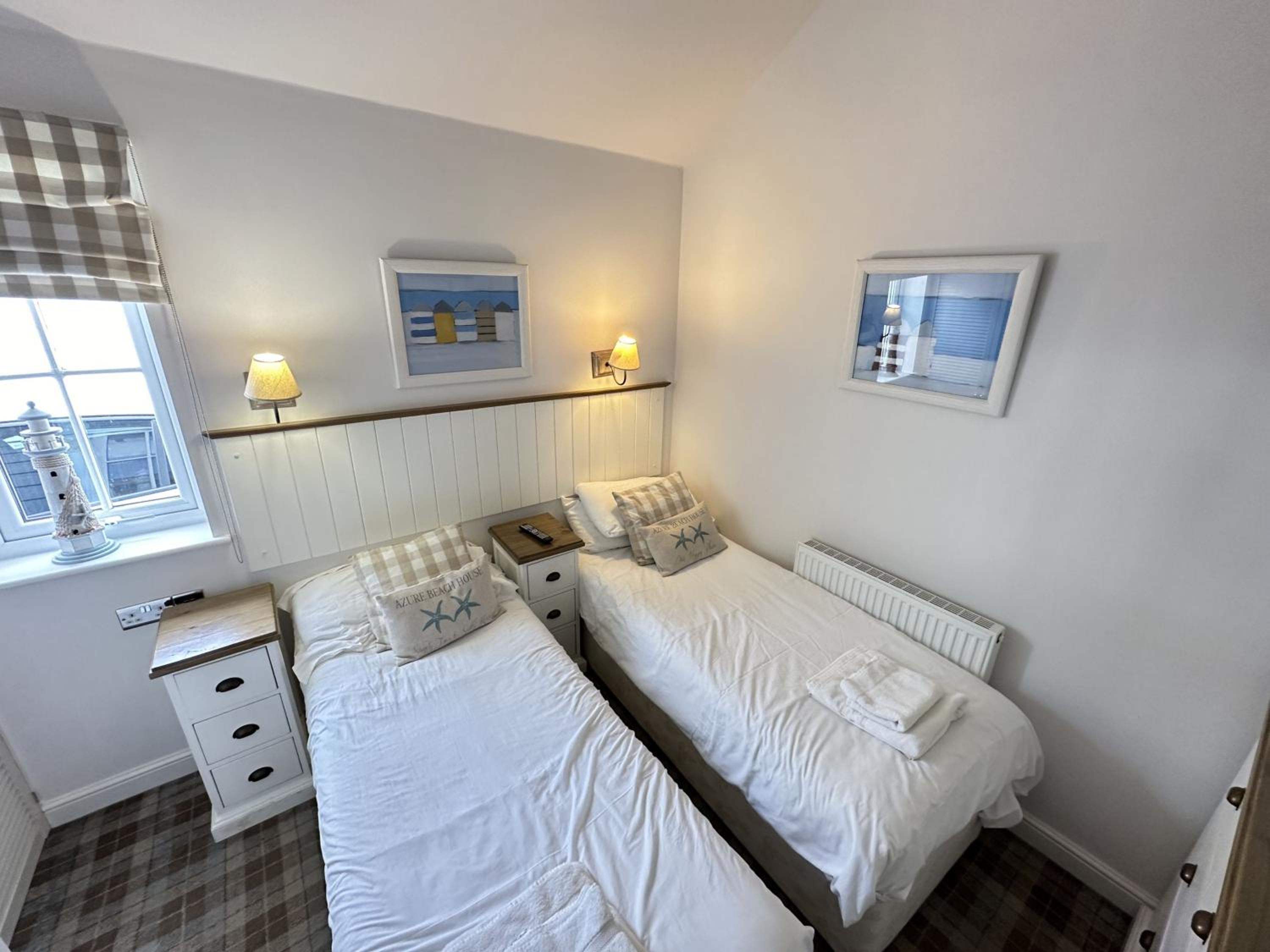 Azure Beach House - Part of the The Bay Filey Holiday Village with pool, gym and direct beach access, pub, restaurant, tennis and meadows walks view 5