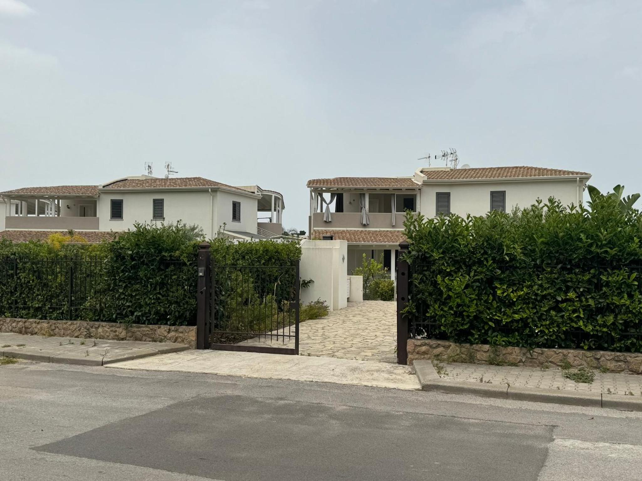 Villa Elemiri view 3