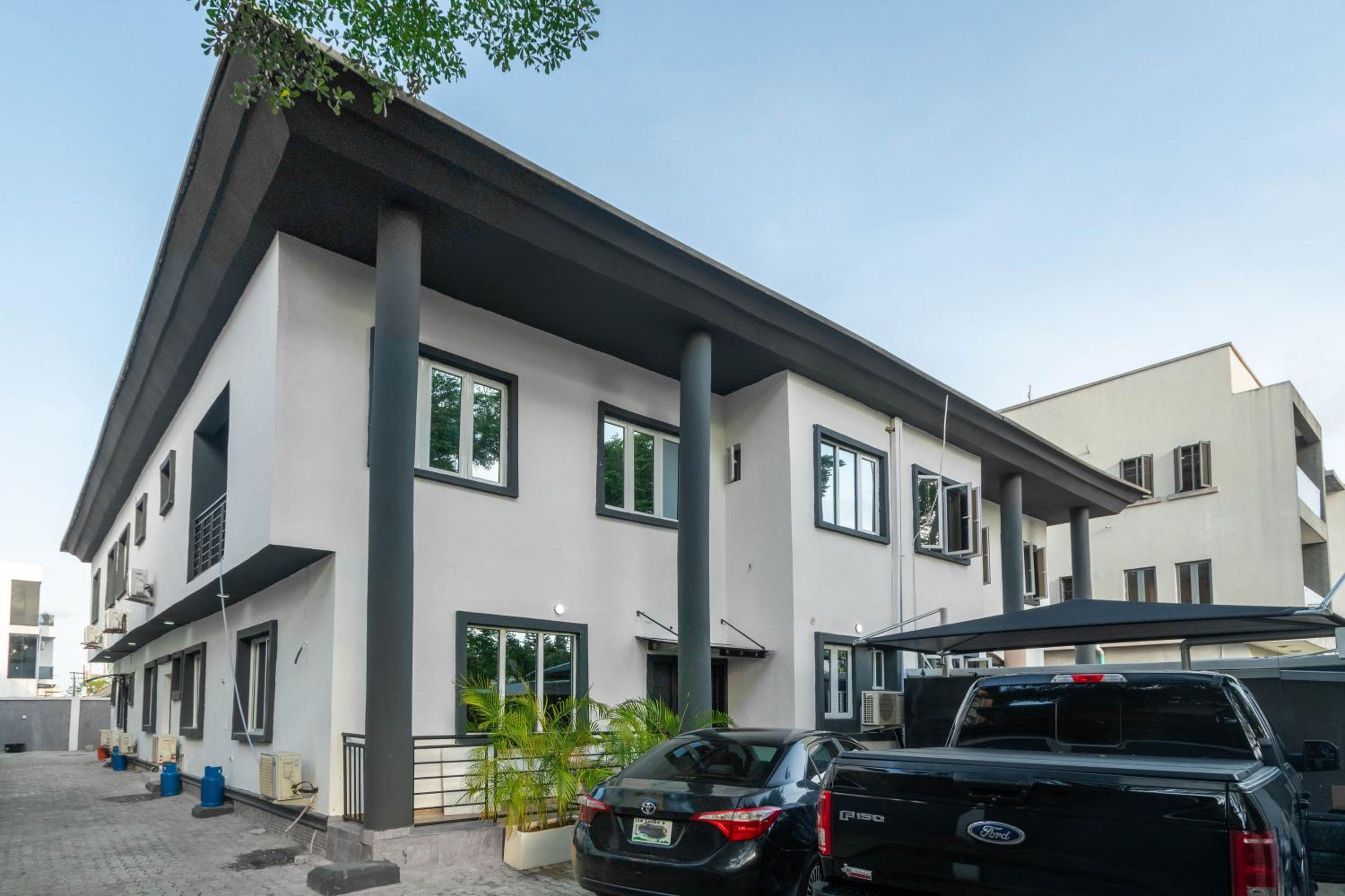 Jost Living Shortlet and Luxury Apartments