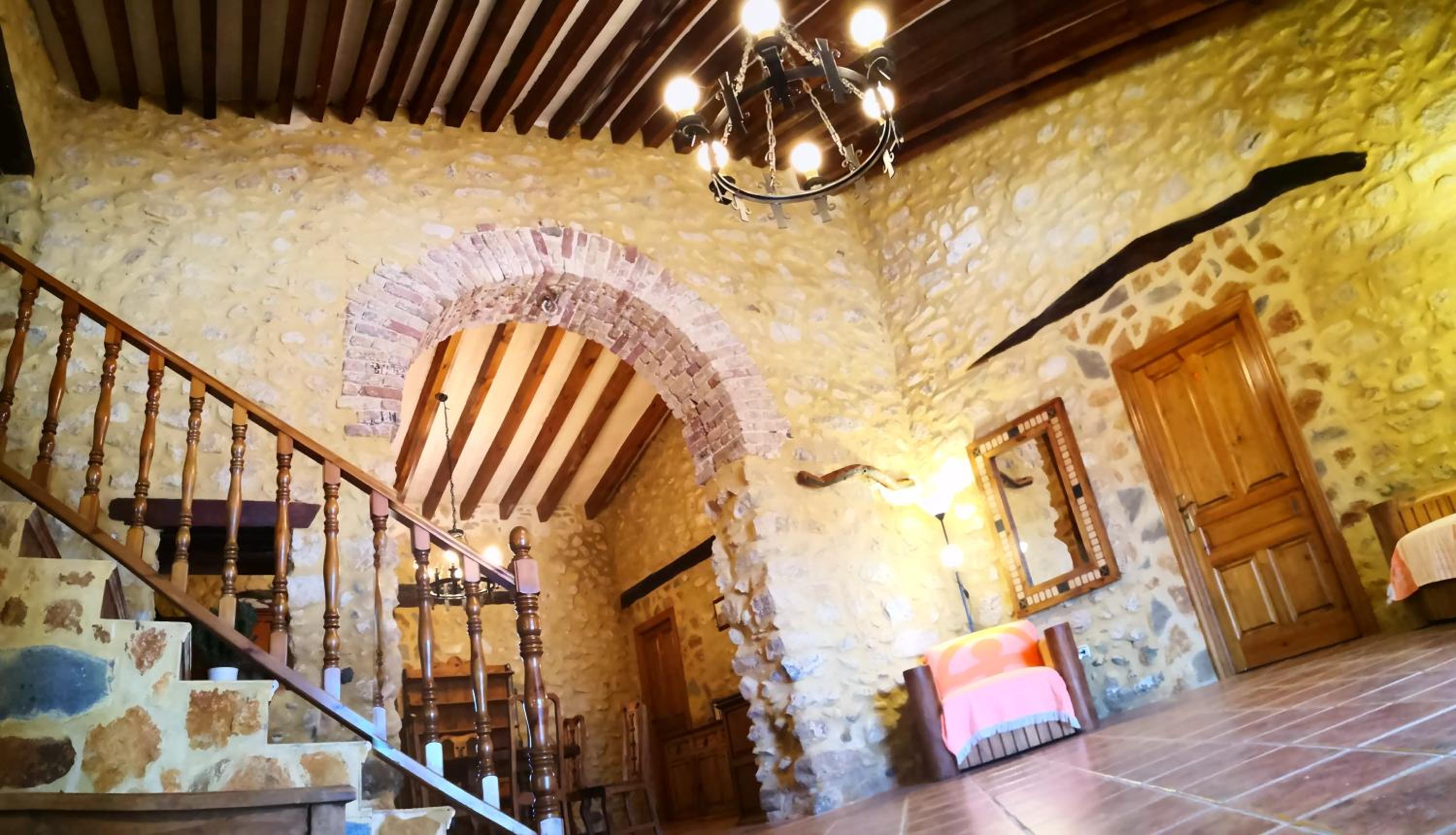CASTILLO De PIEDRA