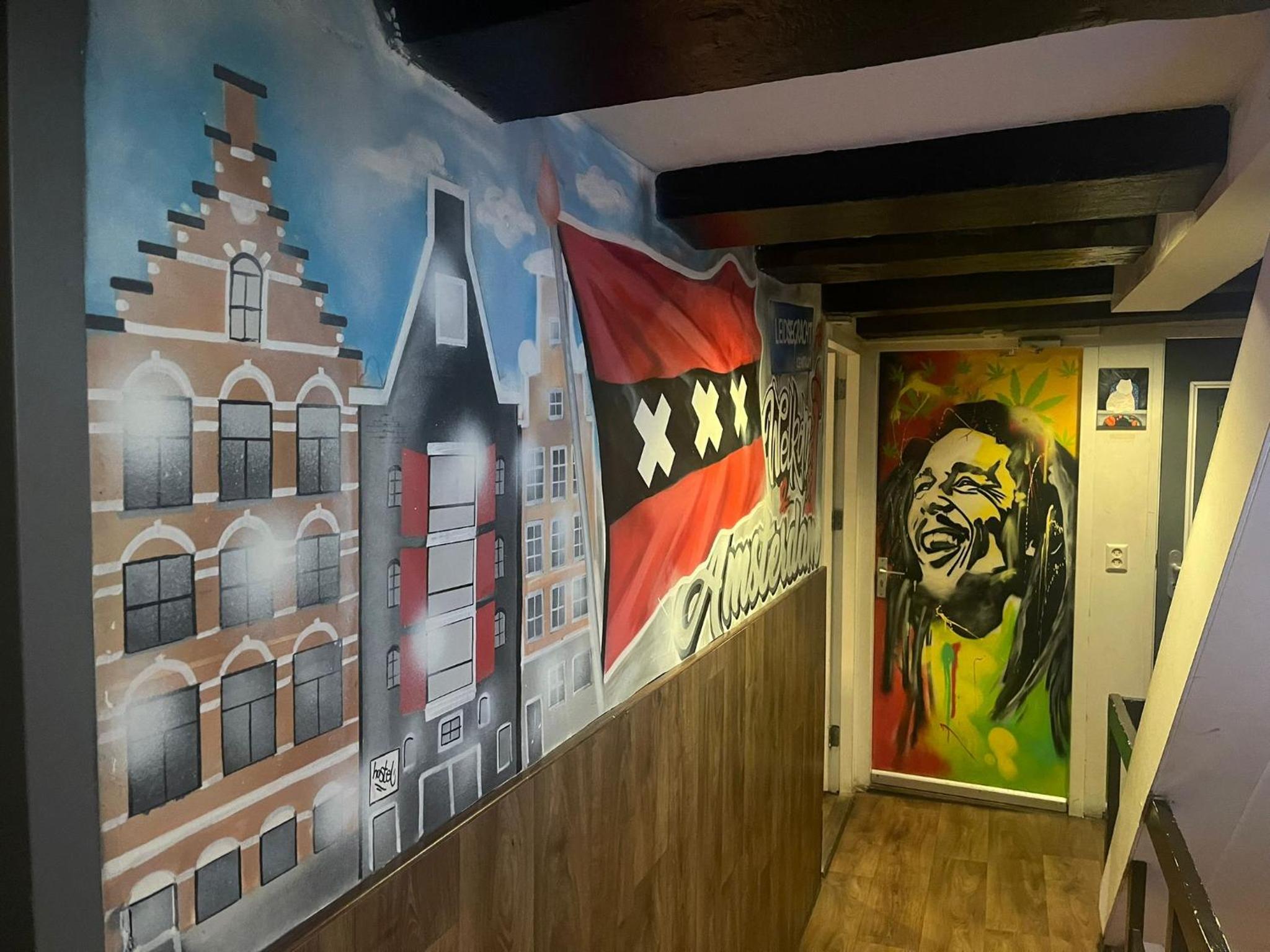 Amsterdam Downtown Hotel Canal View