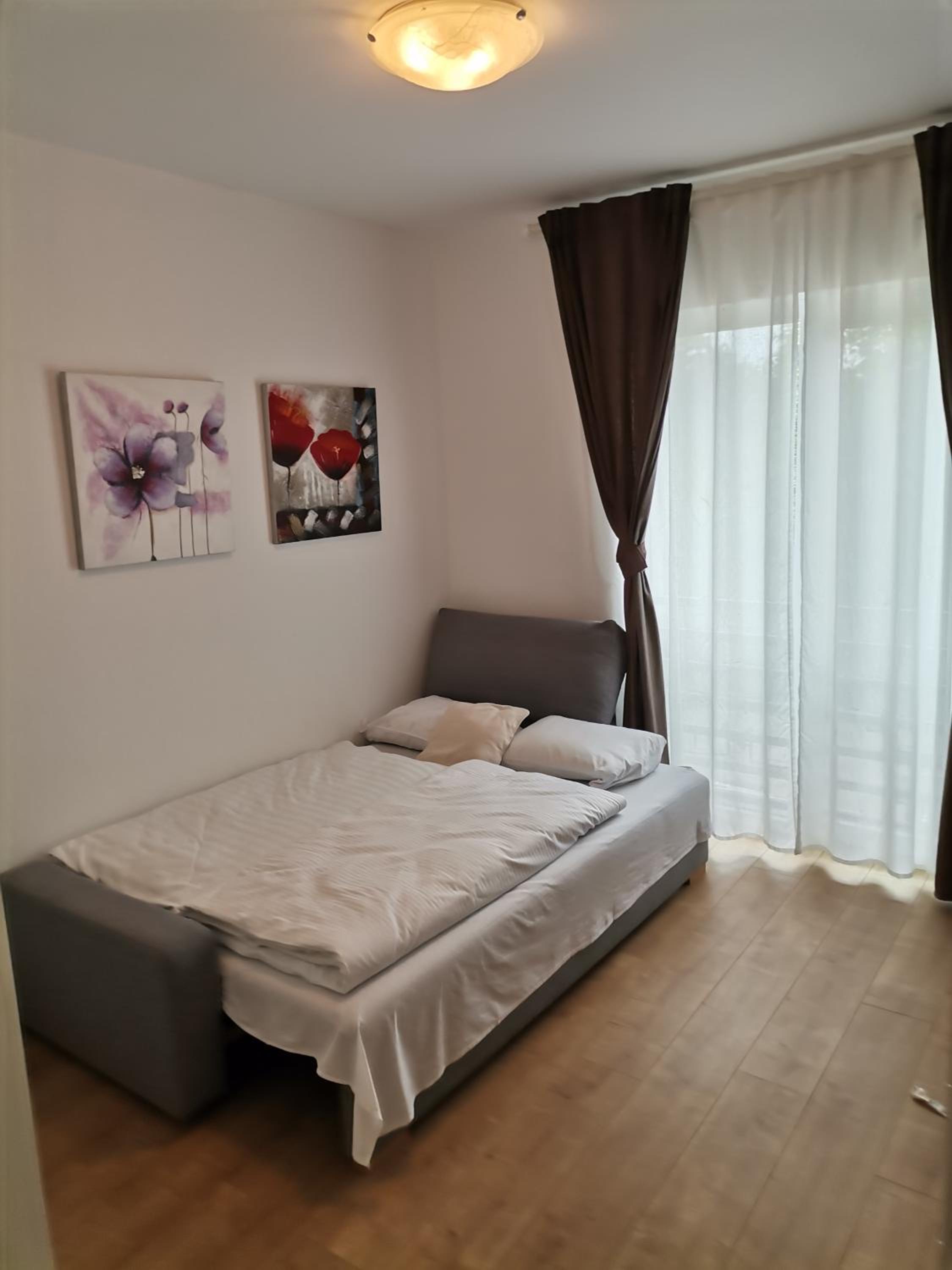 Photo 36
