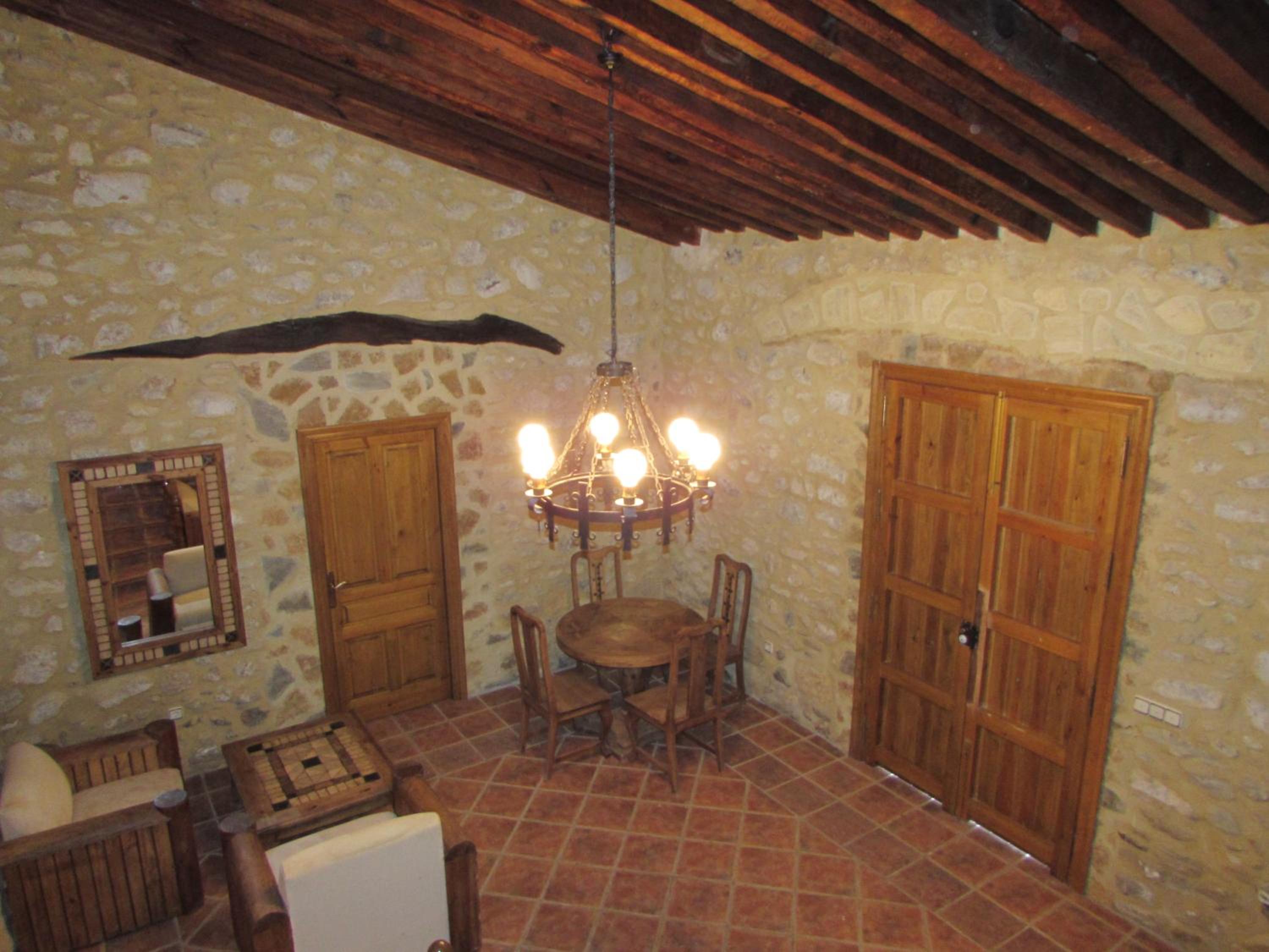 CASTILLO De PIEDRA