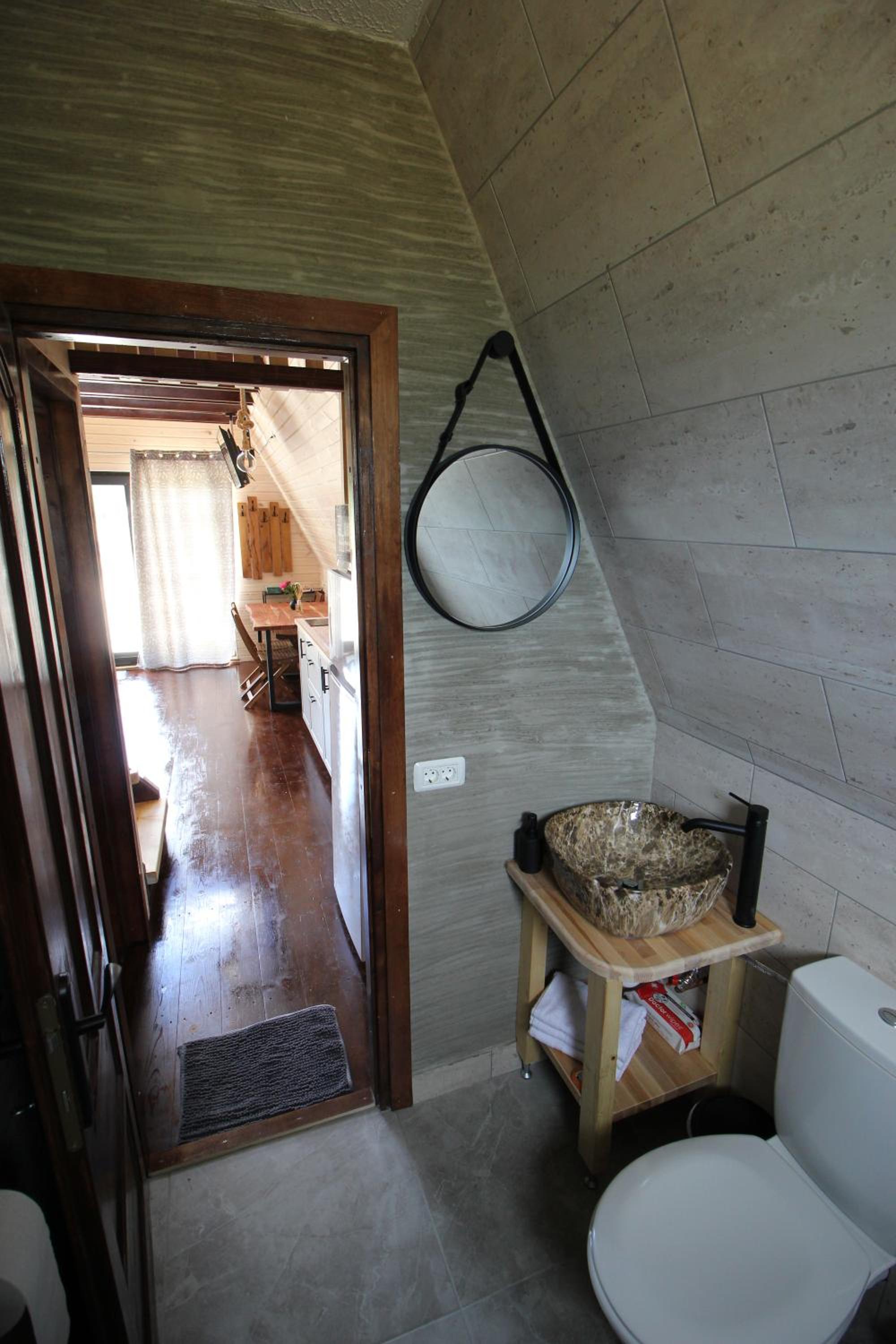 Photo 42