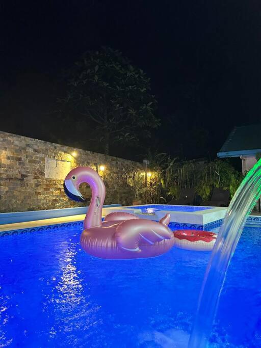 Serenity Spot Resorts - Private Resort near Tagaytay