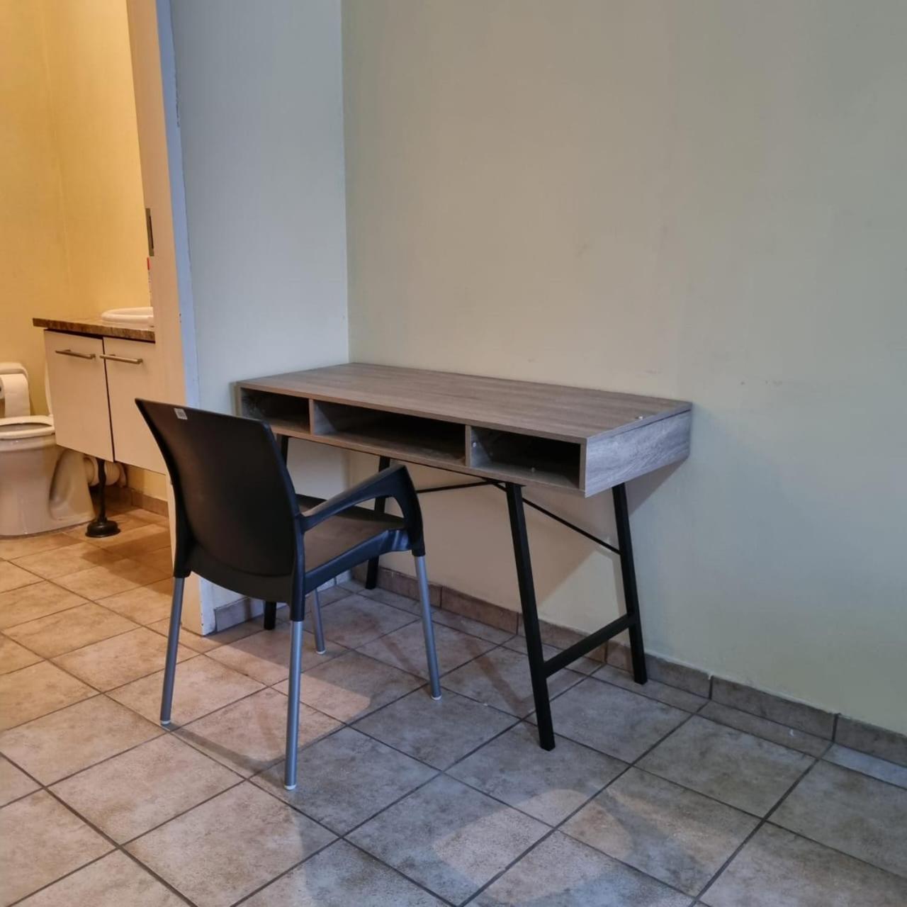 Photo 18