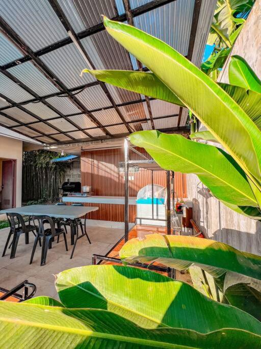 Serenity Spot Resorts - Private Resort near Tagaytay