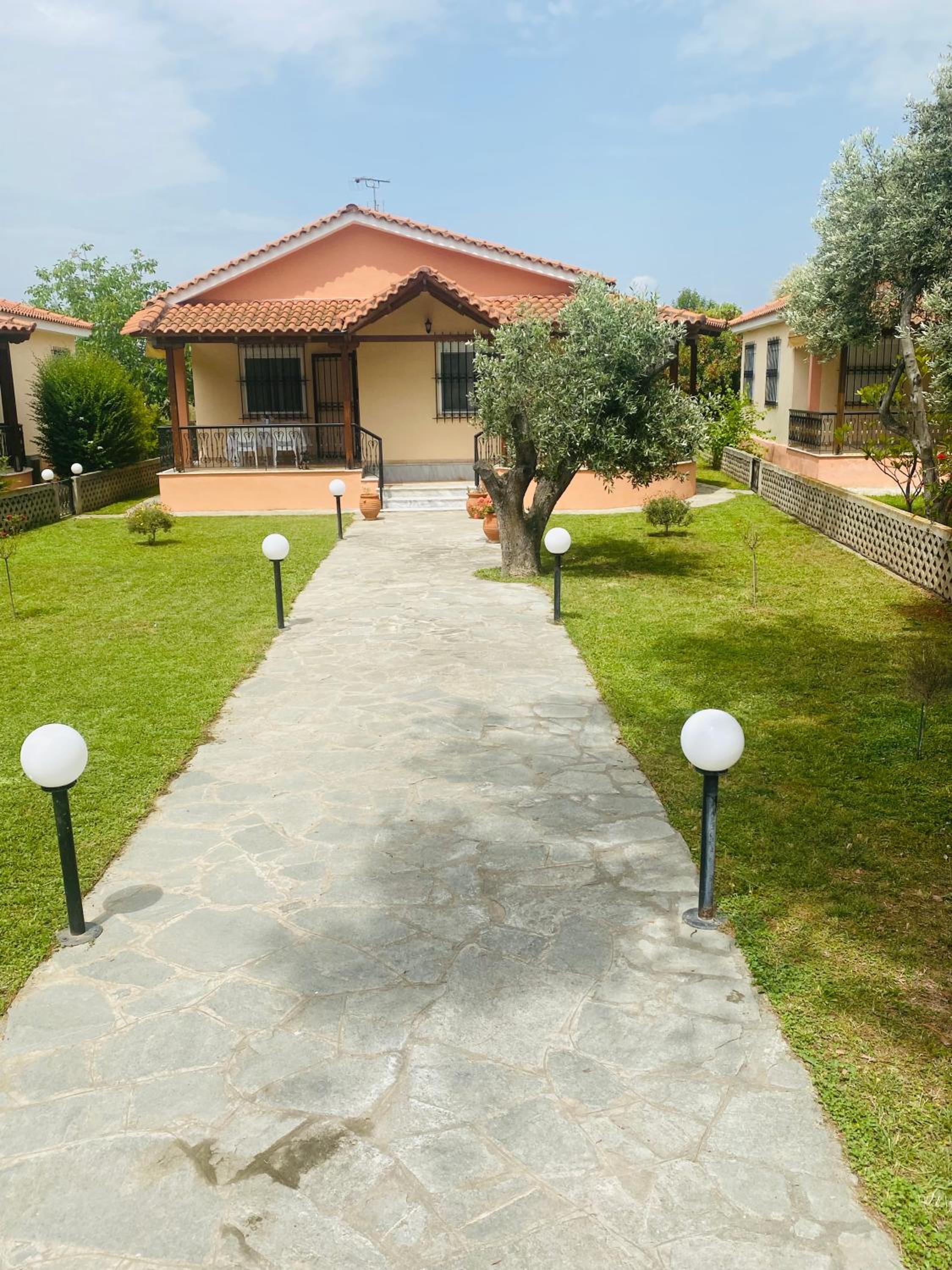 Seaside Villa Efi