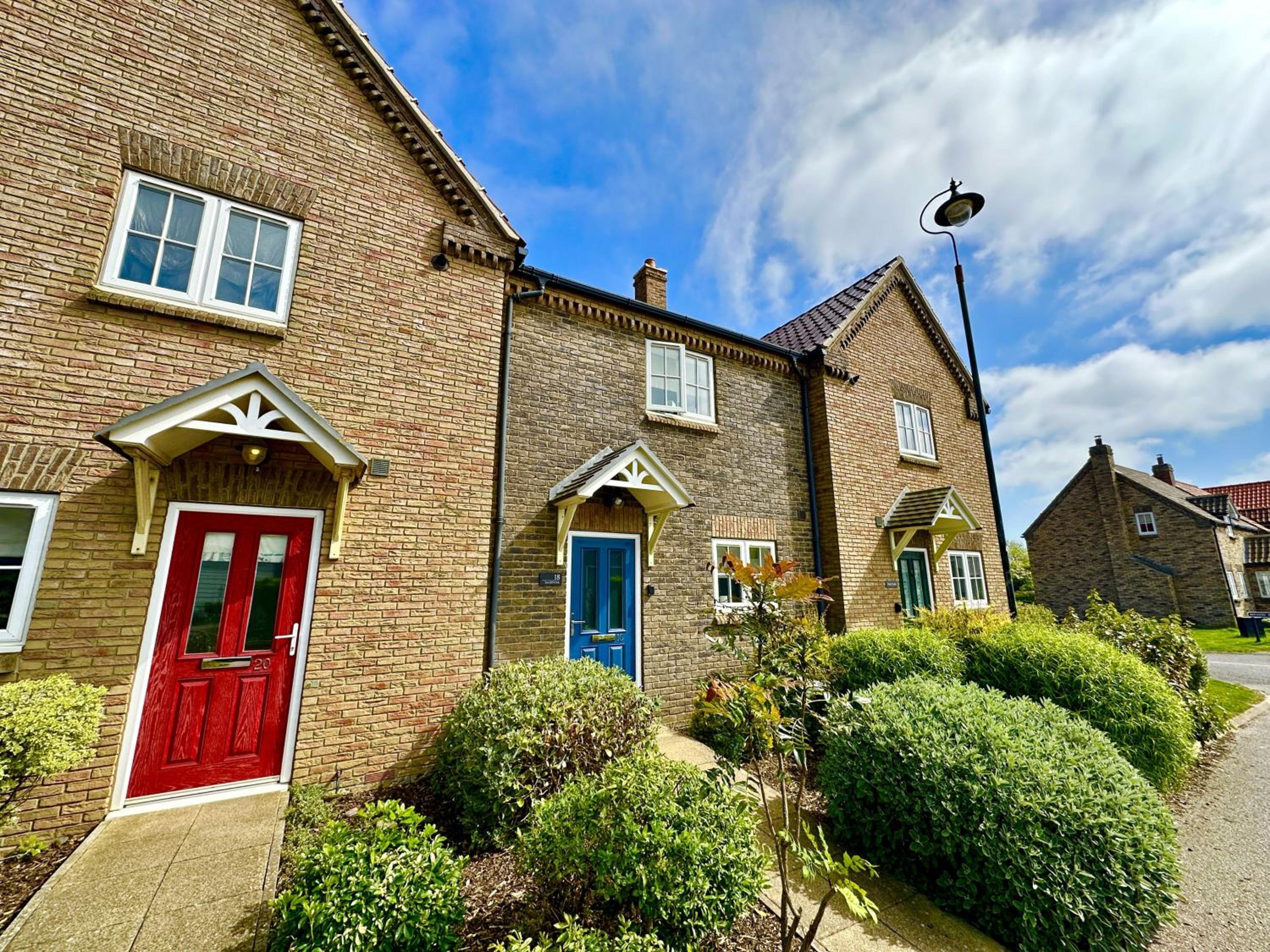 The Sandpiper - Part of the The Bay Filey Holiday Village with pool, gym and direct beach access, pub, restaurant, tennis and meadows walks