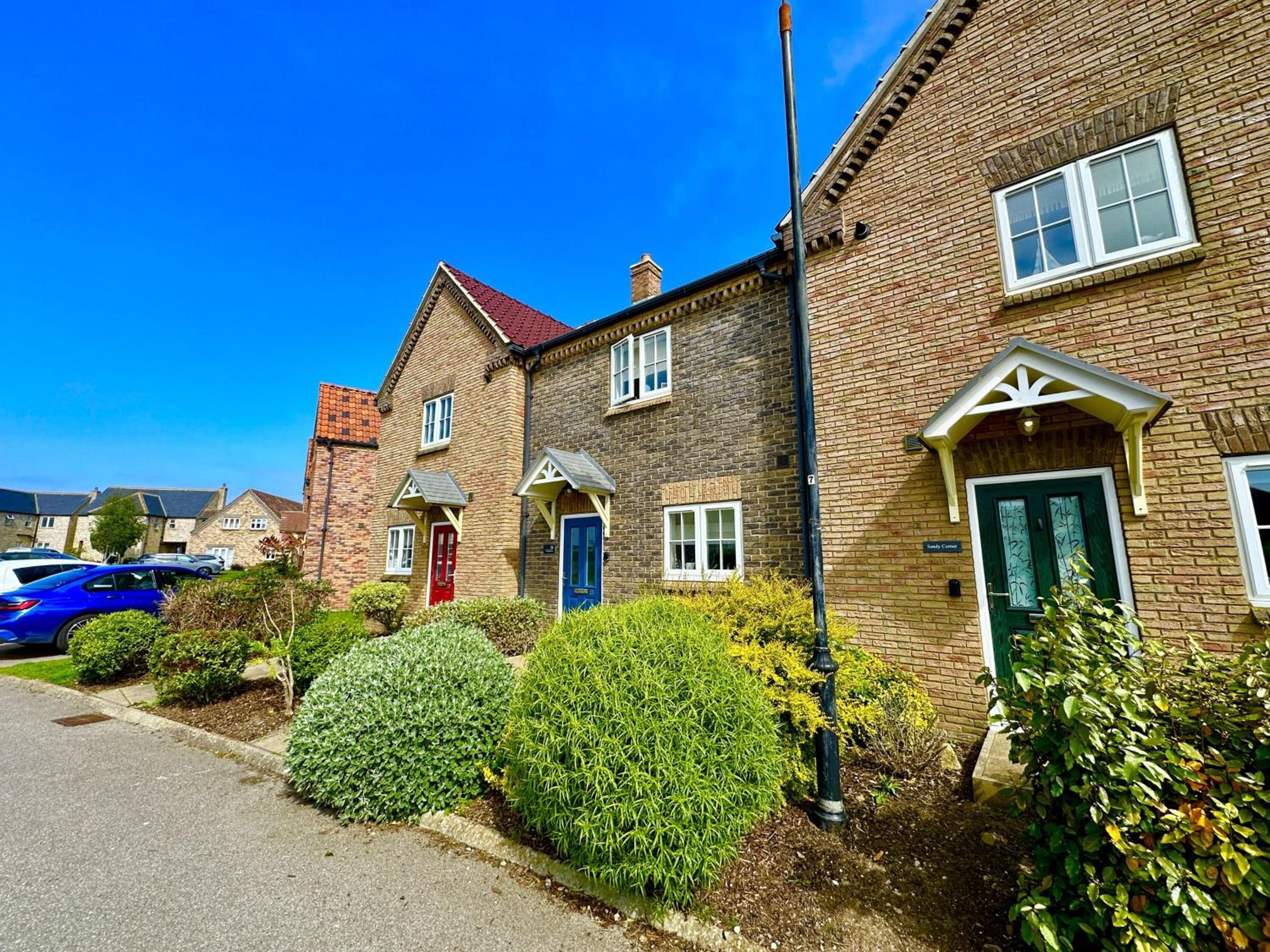 The Sandpiper - Part of the The Bay Filey Holiday Village with pool, gym and direct beach access, pub, restaurant, tennis and meadows walks